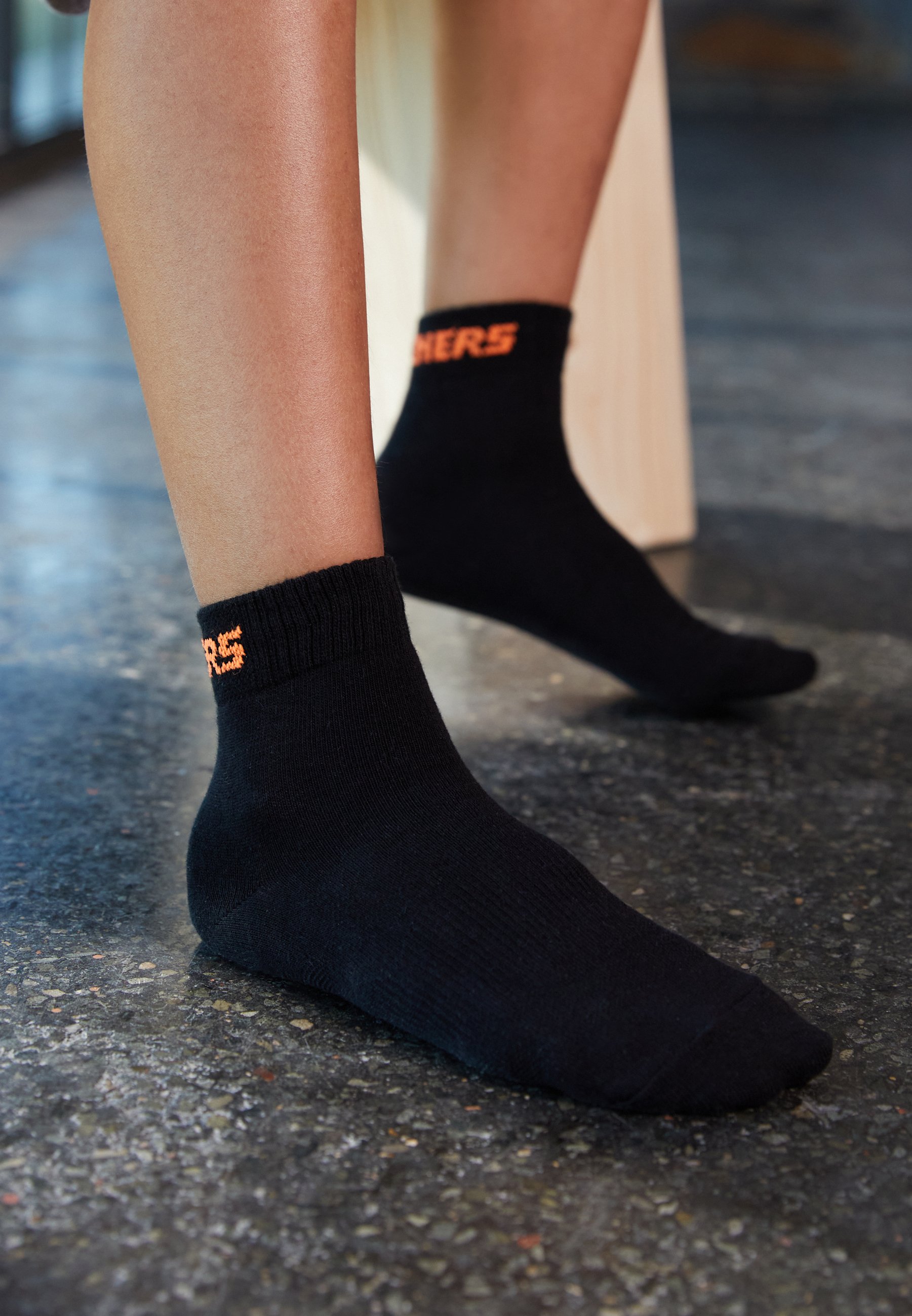 Skechers ONLINE VENTILATION QUARTER MPACK 6 - Socks - black