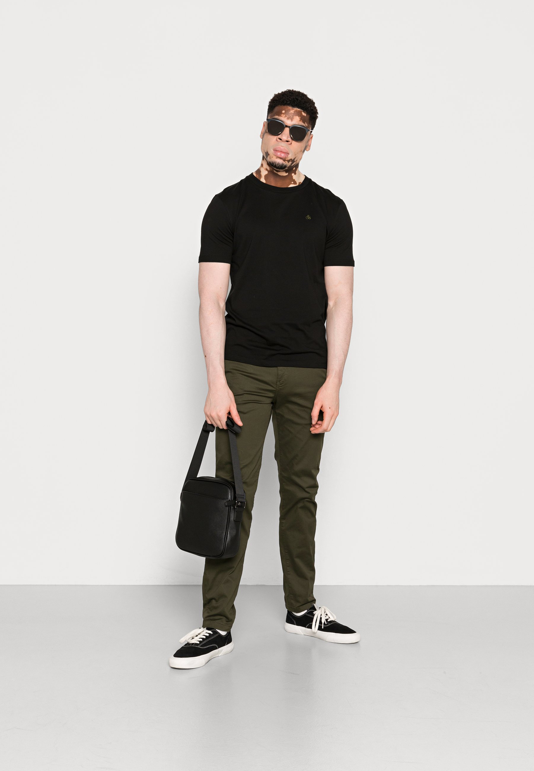 Scotch & Soda STUART CLASSIC REGULAR FIT - Chinos - military/olive