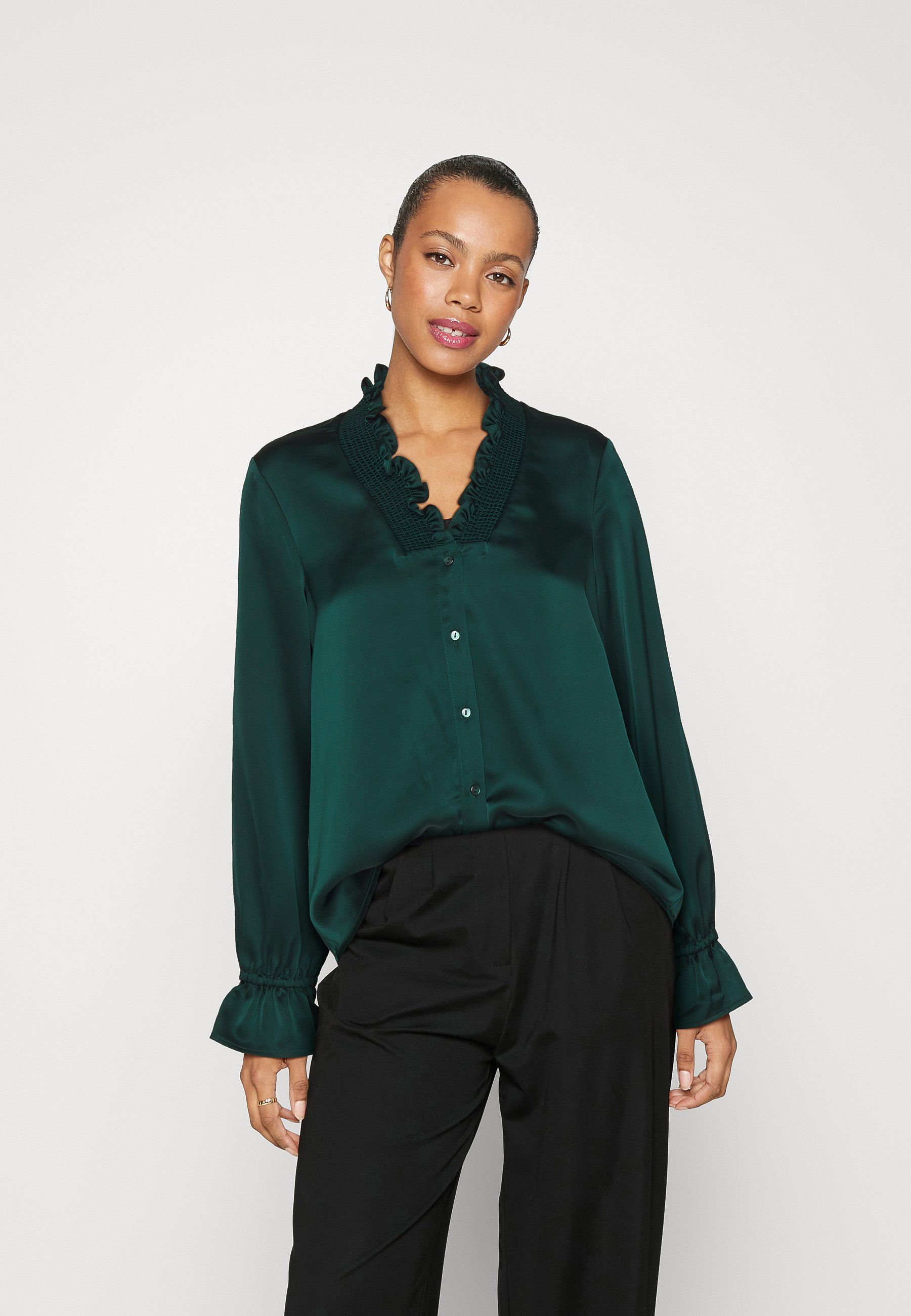Vero Moda VMDINA SMOCK  - Button-down blouse - ponderosa pine/dark green