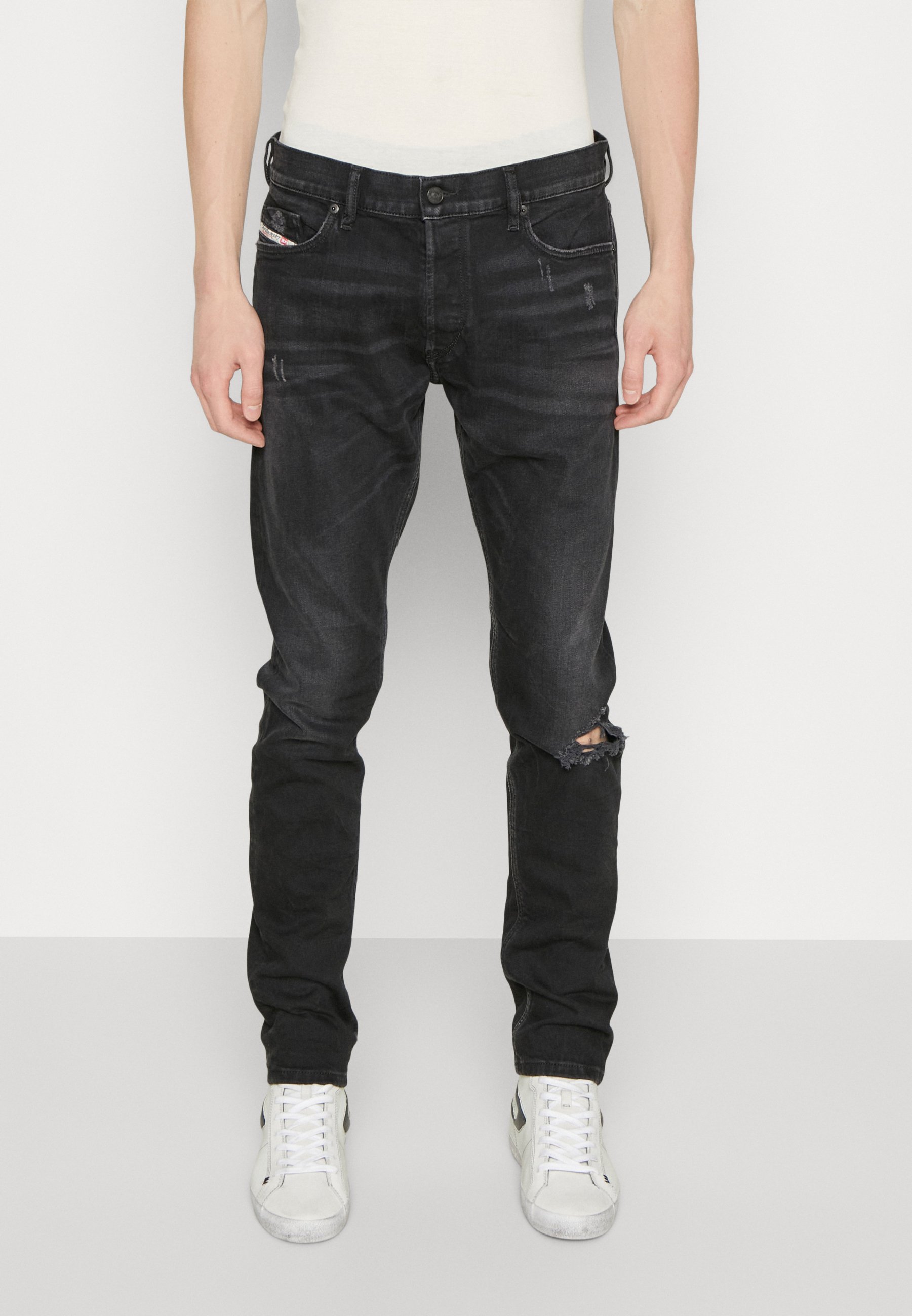 Diesel TEPPHAR-X - Straight leg jeans - black denim