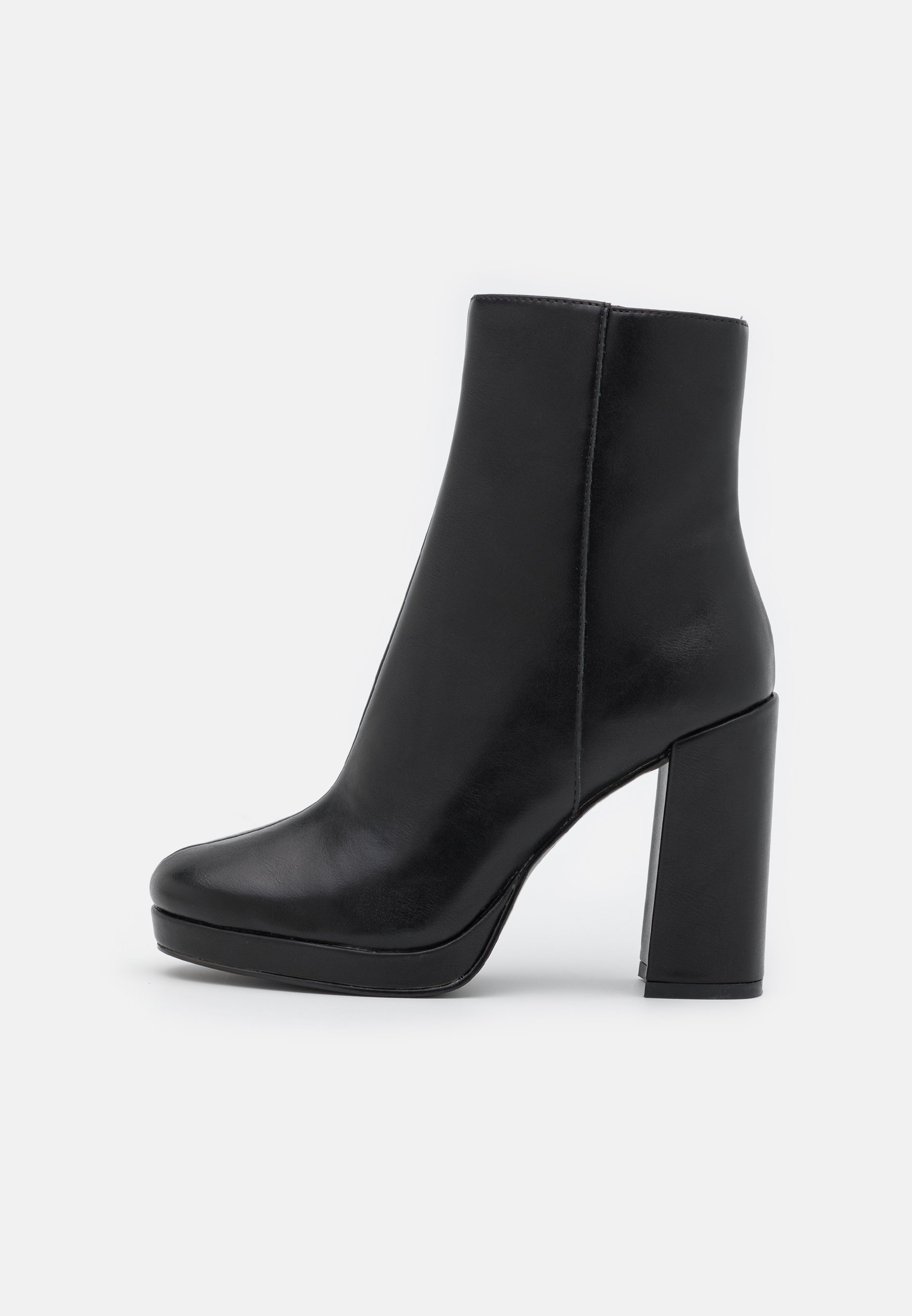 Steve Madden MAIN - Platform ankle boots - black