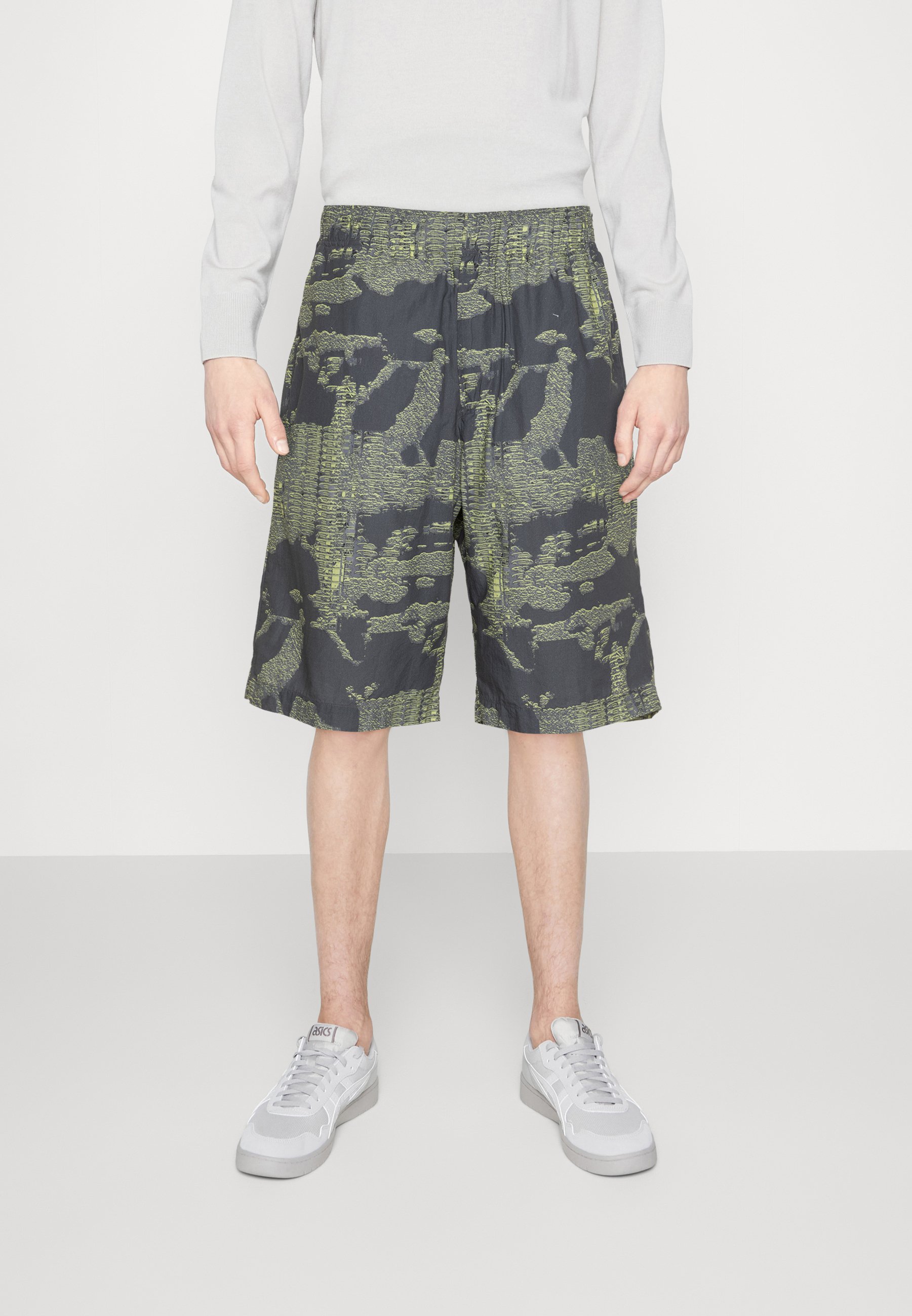 Diesel P-FERG - Shorts - yellow/khaki