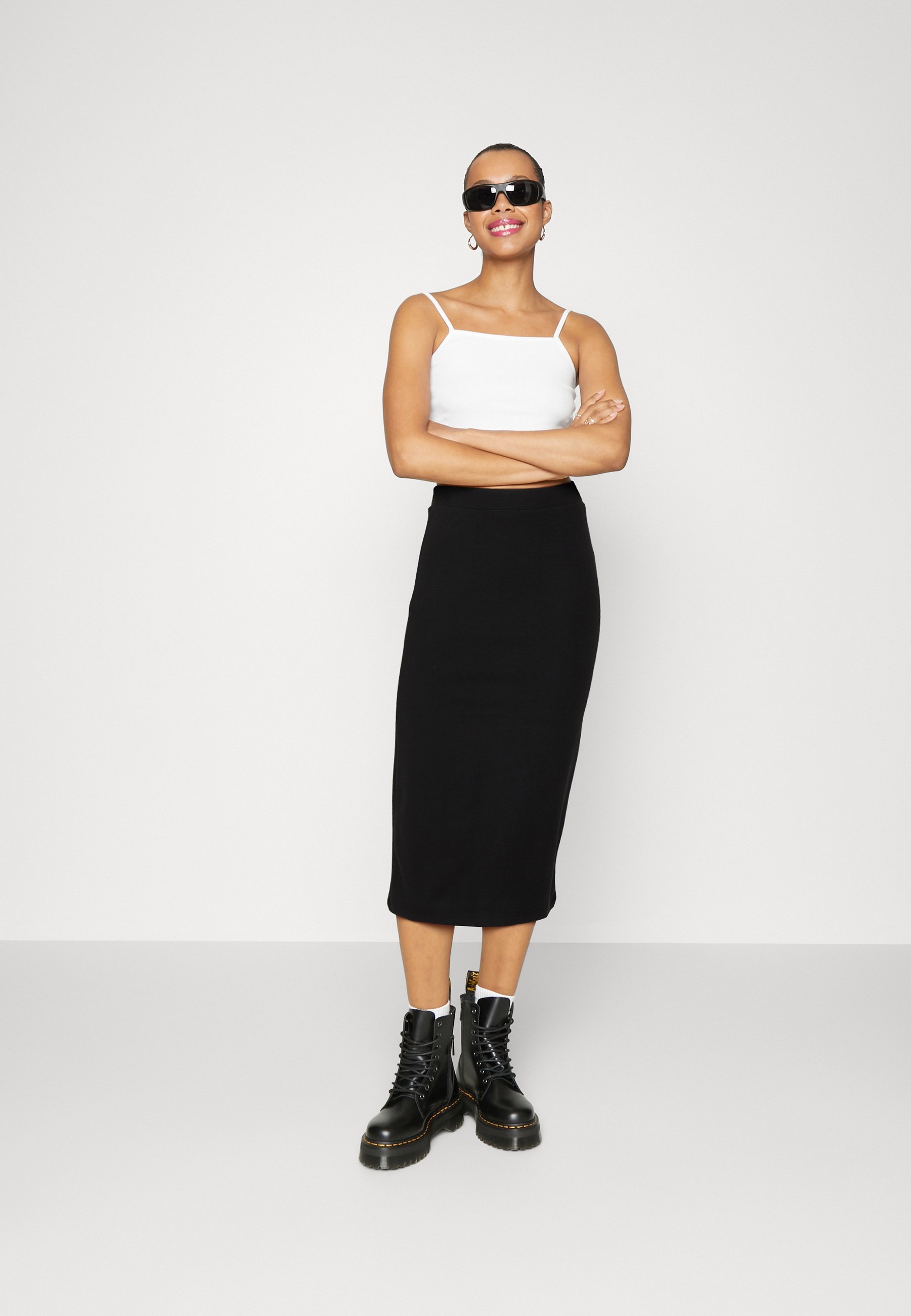 Vero Moda VMELLA CALF SKIRT - Pencil skirt - black
