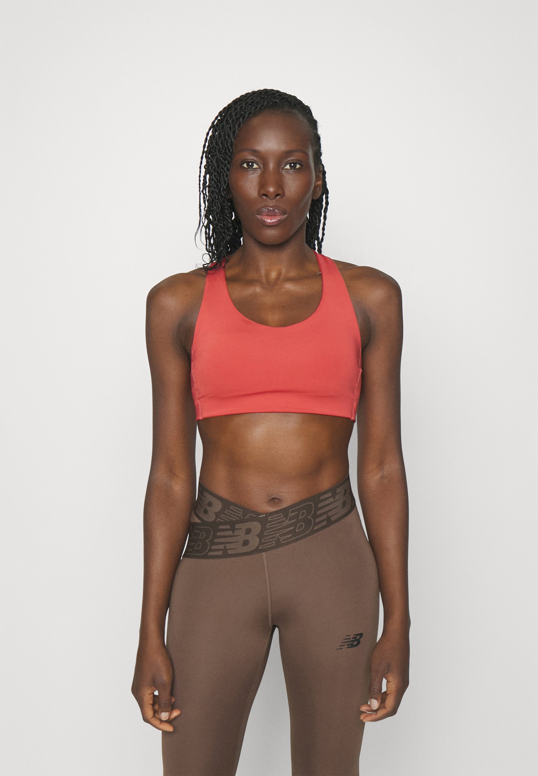 NB FUEL BRA - Medium support sports bra - astro dust/pink