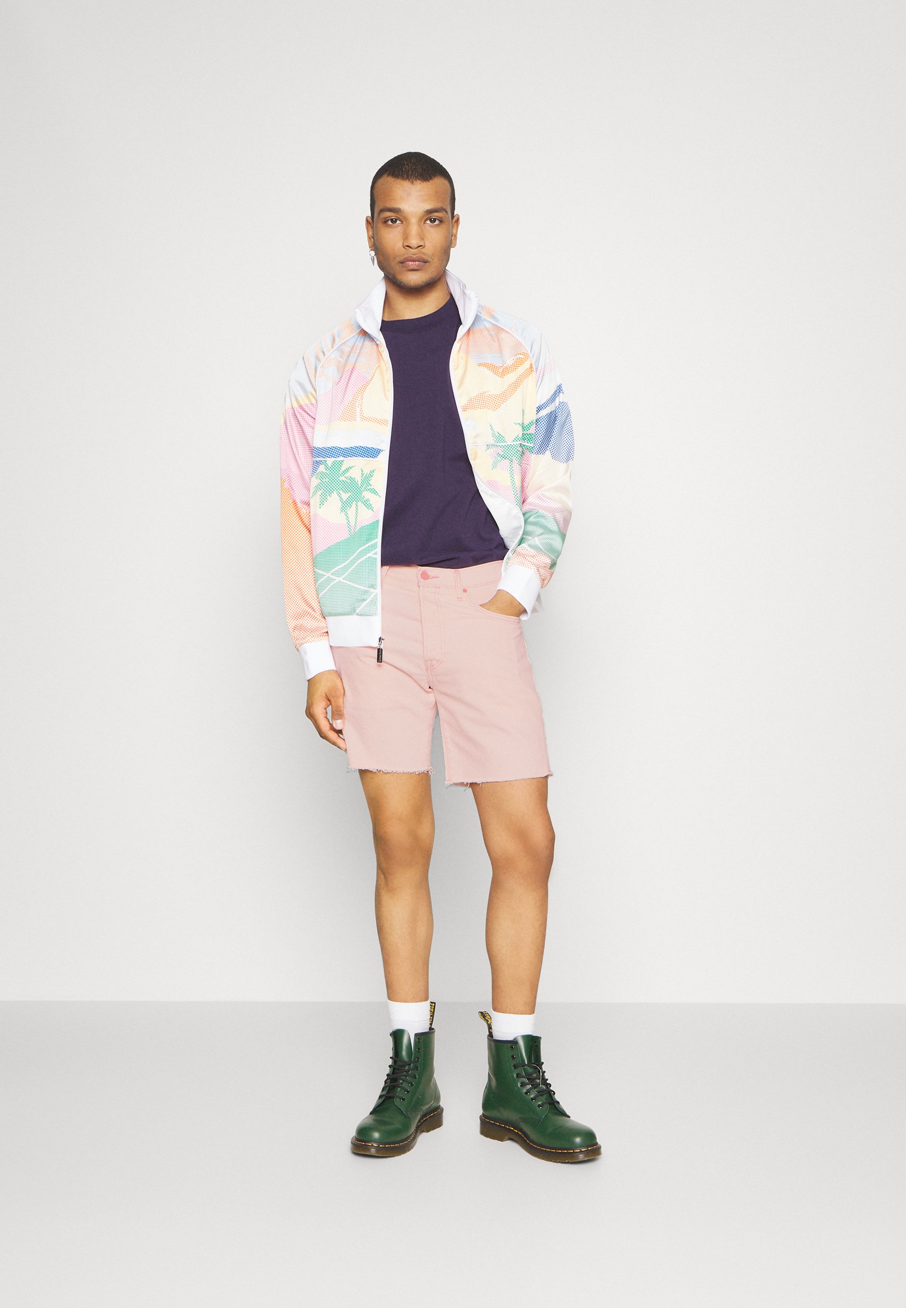 Levi's® 501® '93 SHORTS - Denim shorts - pink hues/pink