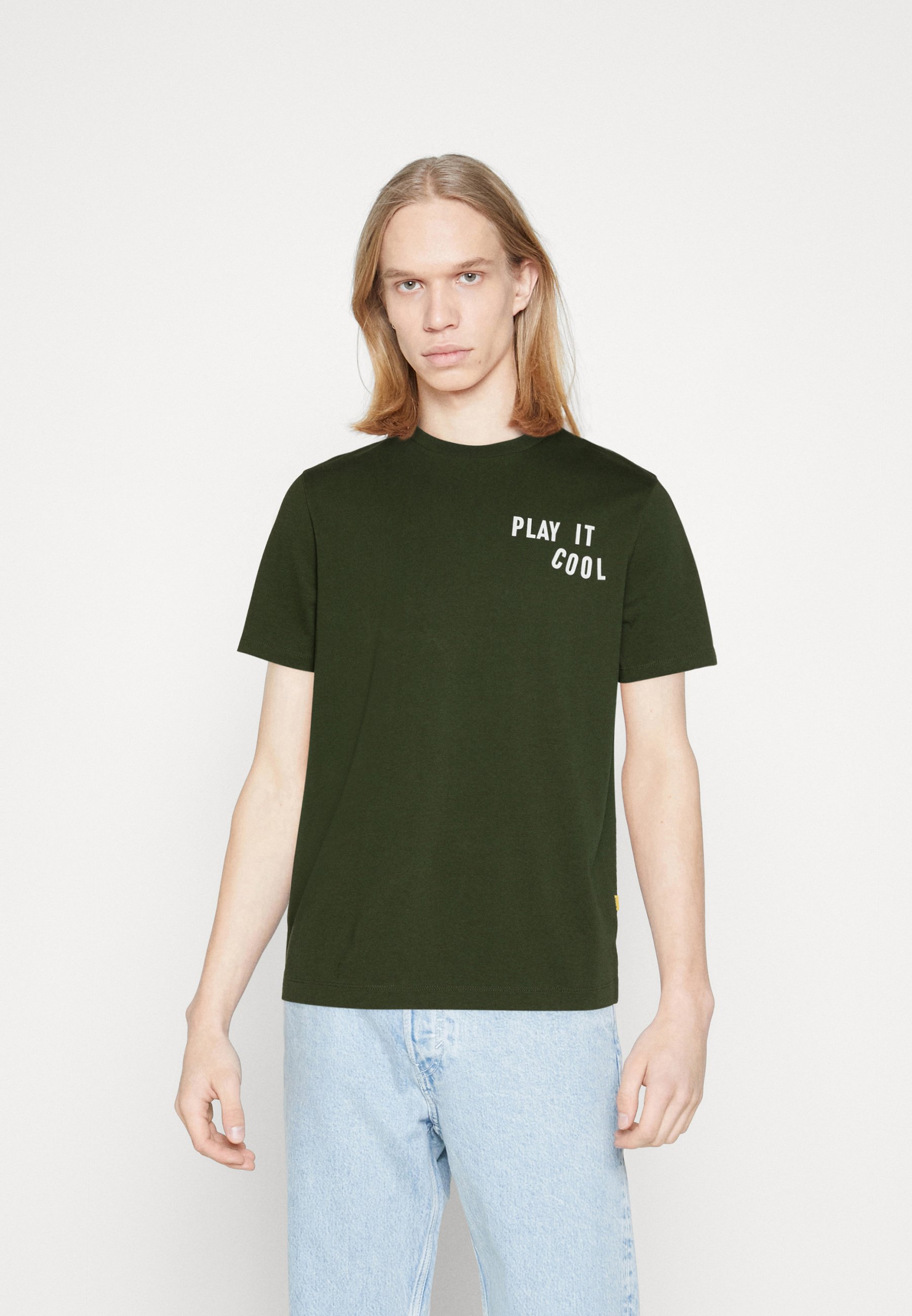 Scotch & Soda PLAY IT COOL APPLIQUE - Print T-shirt - field green/dark green