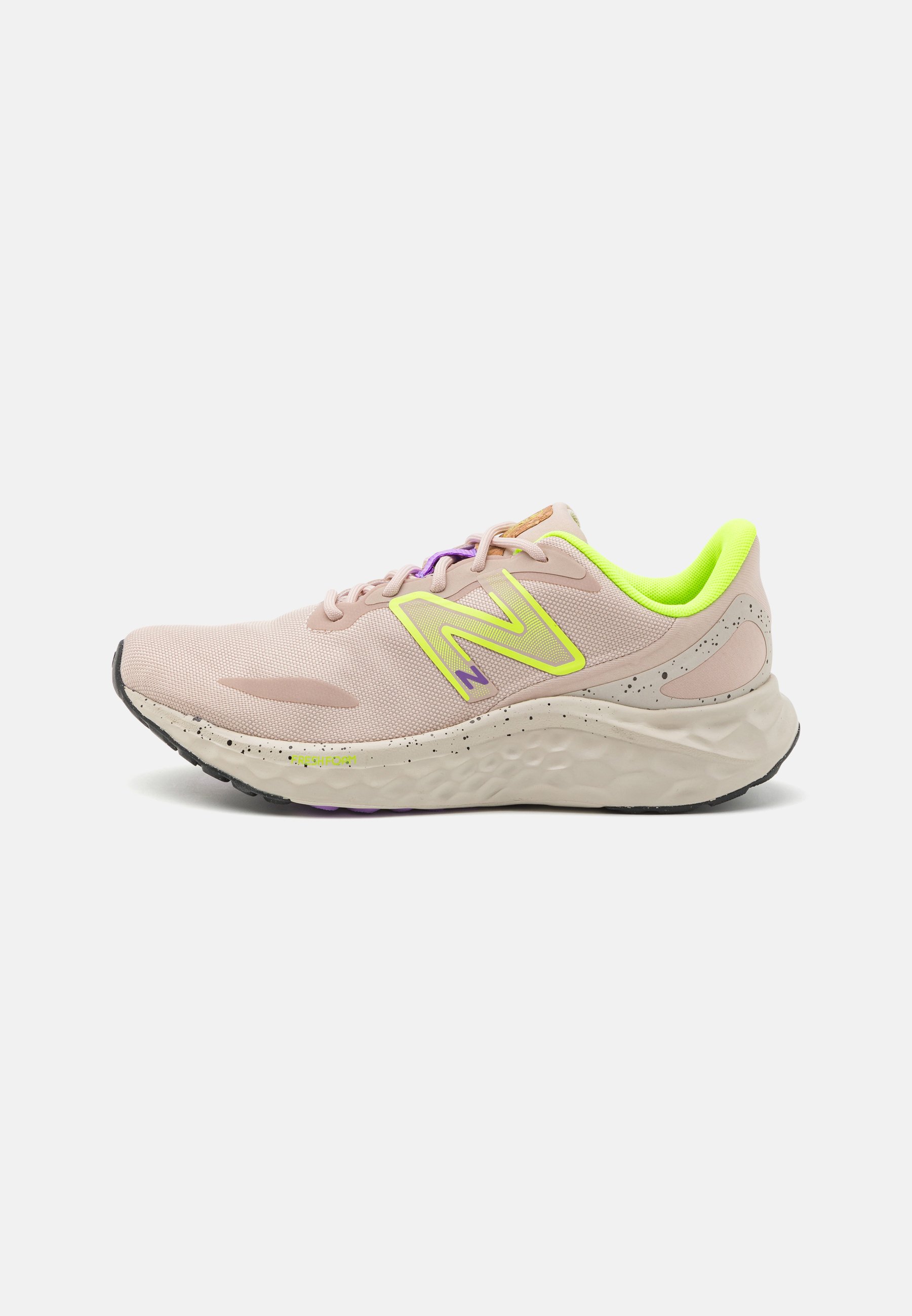 NB FRESH FOAM ARISHI V4 - Neutral running shoes - dusted clay/nude