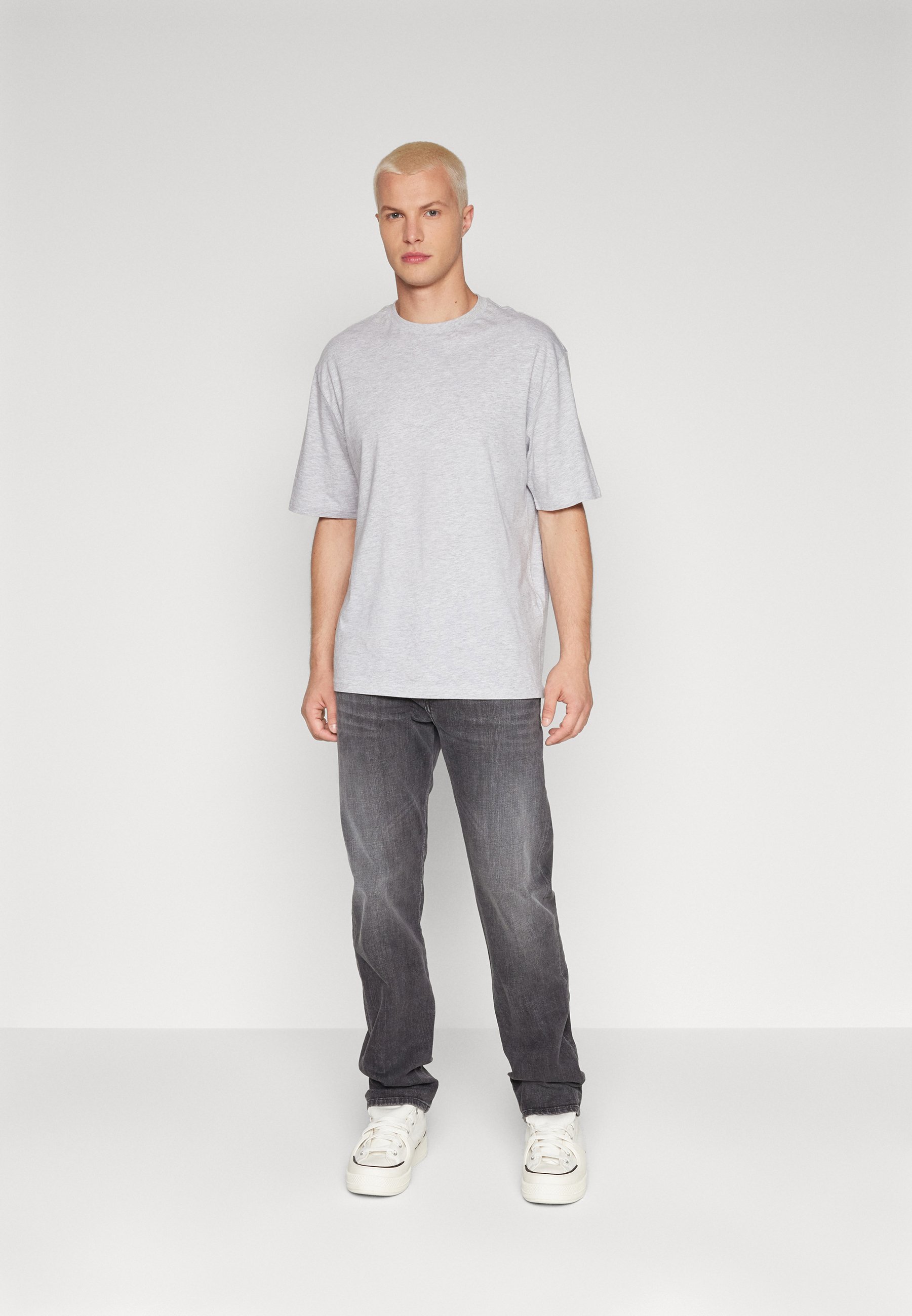 Diesel MIHTRY - Straight leg jeans - 808N/grey denim