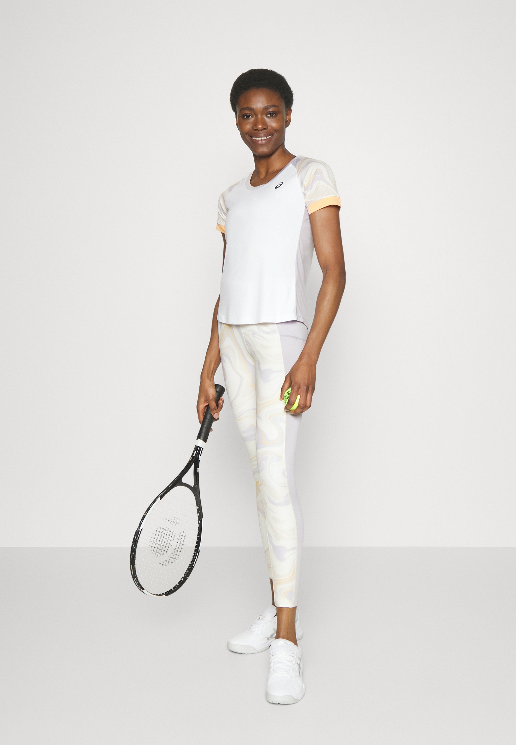 ASICS WOMEN COURT - Print T-shirt - dusk violet/brilliant white/lilac