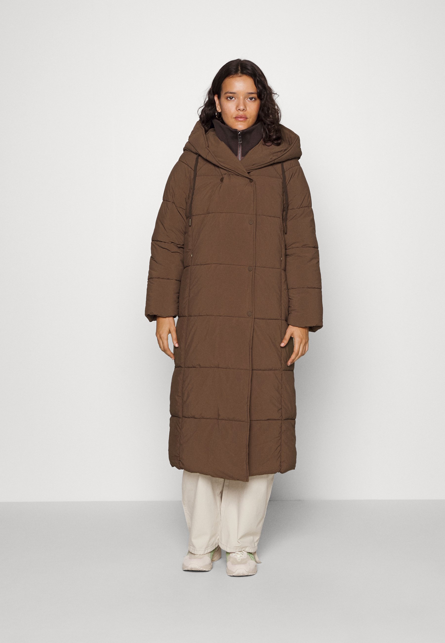 ONLY ONLHAILEY PUFFER COAT - Winter coat - brown