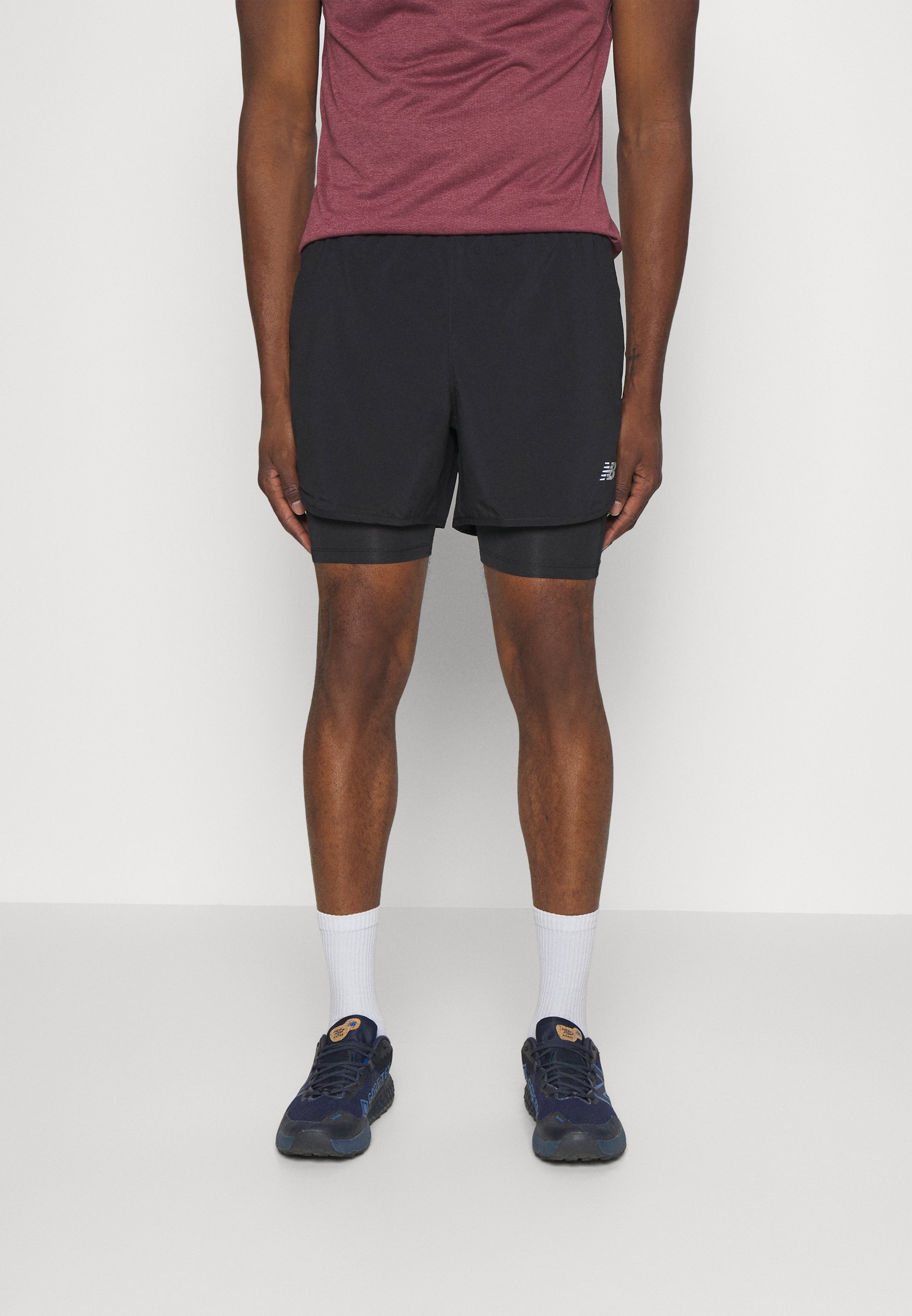NB ACCELERATE PACER 5 2-IN-1  - Sports shorts - black