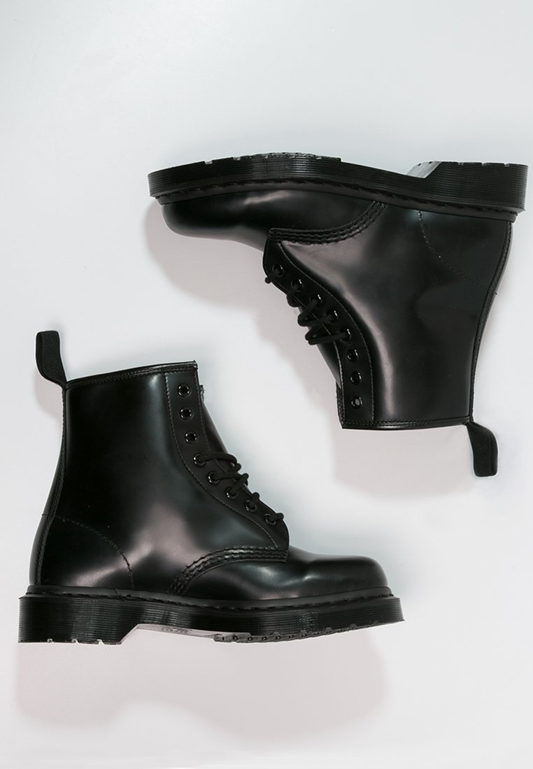 Dr. Martens 1460 - Lace-up ankle boots - mono black/black