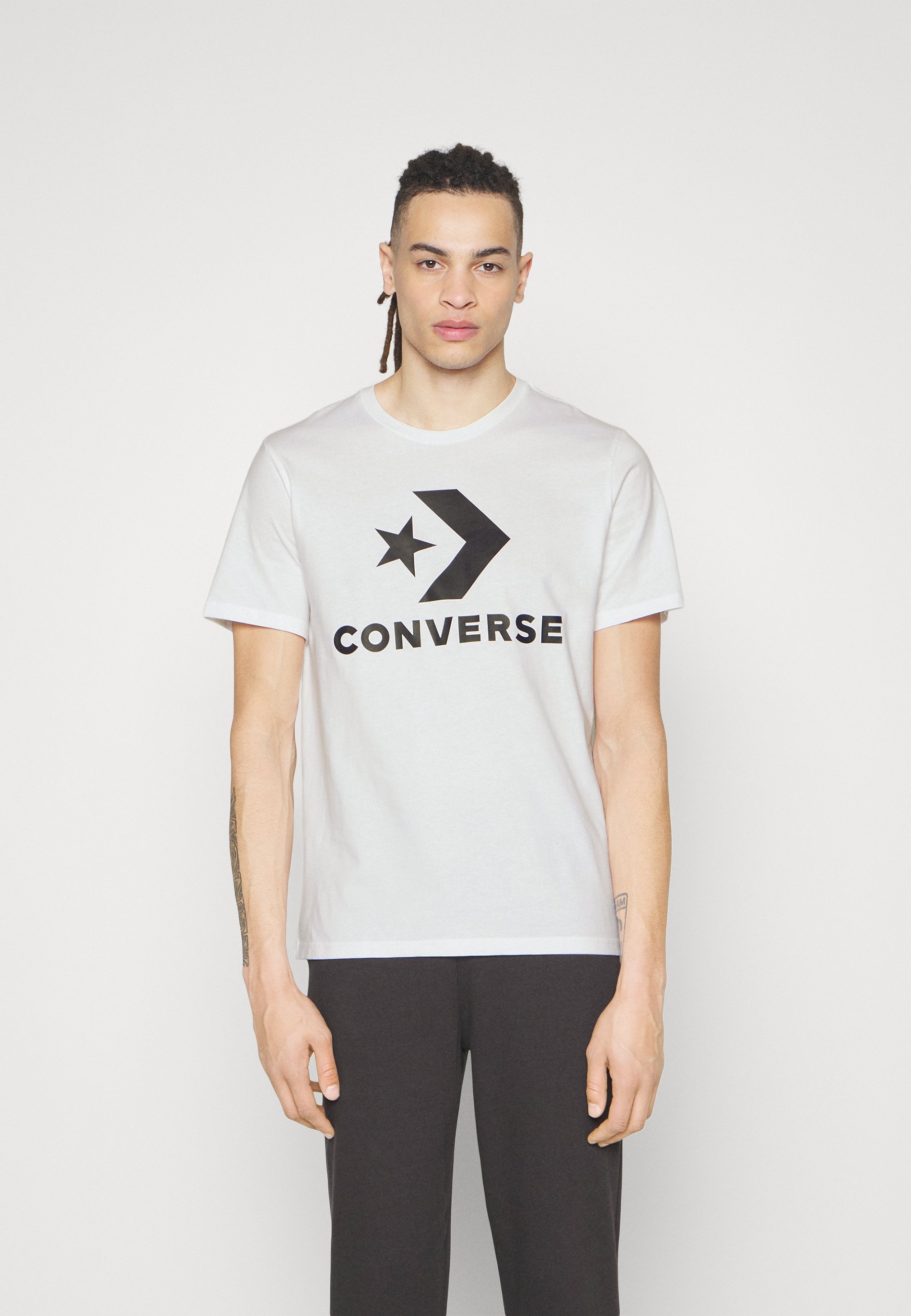 Converse GO TO STAR CHEVRON TEE UNISEX - Print T-shirt - white