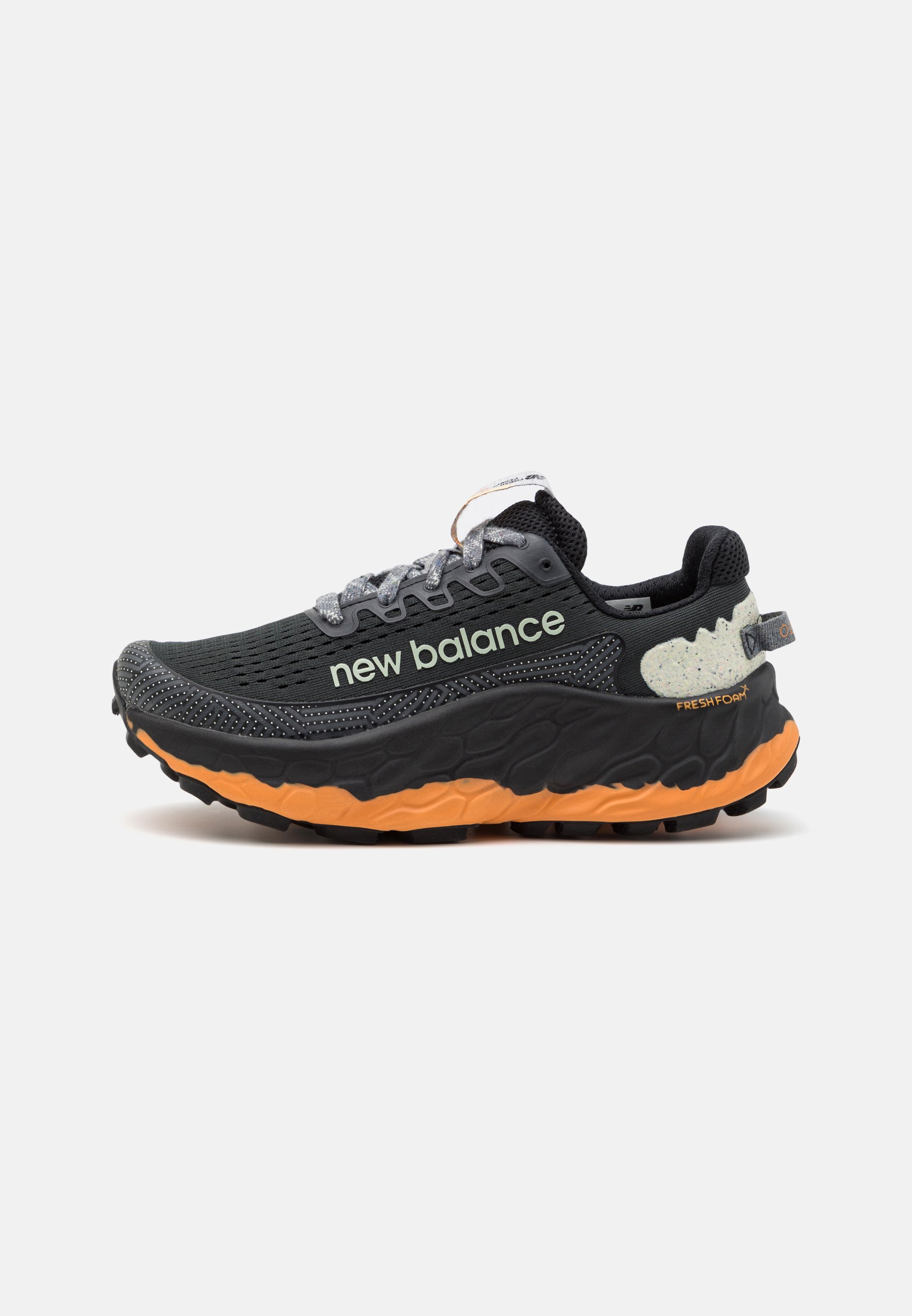 NB FRESH FOAM X MORE - Trail running shoes - blacktop/black