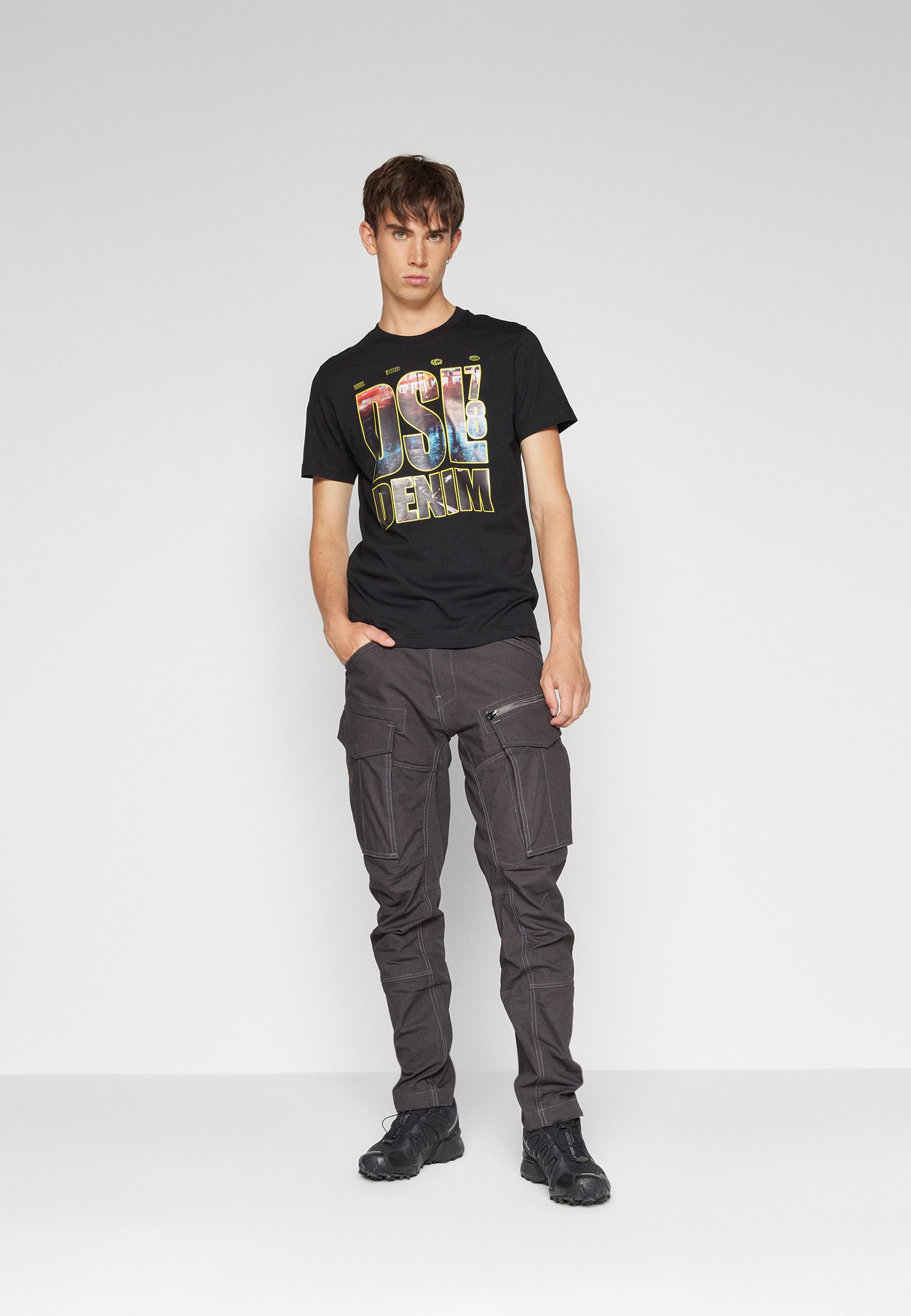 Diesel DIEGOR UNISEX - Print T-shirt - black