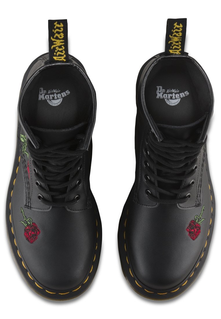 Dr. Martens VONDA  - Lace-up ankle boots - black
