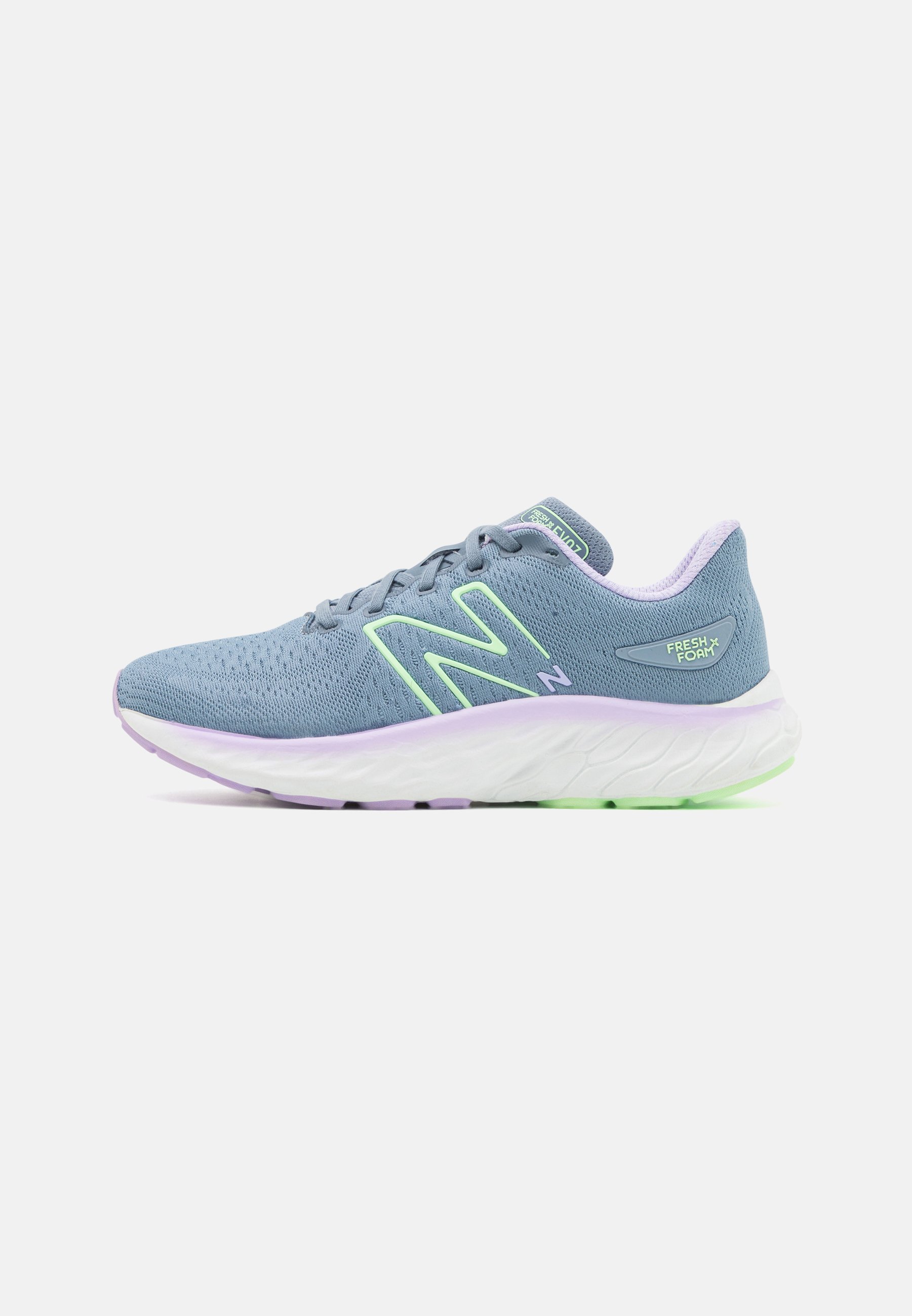 NB FRESH FOAM X EVOZ  - Neutral running shoes - arctic grey/grey