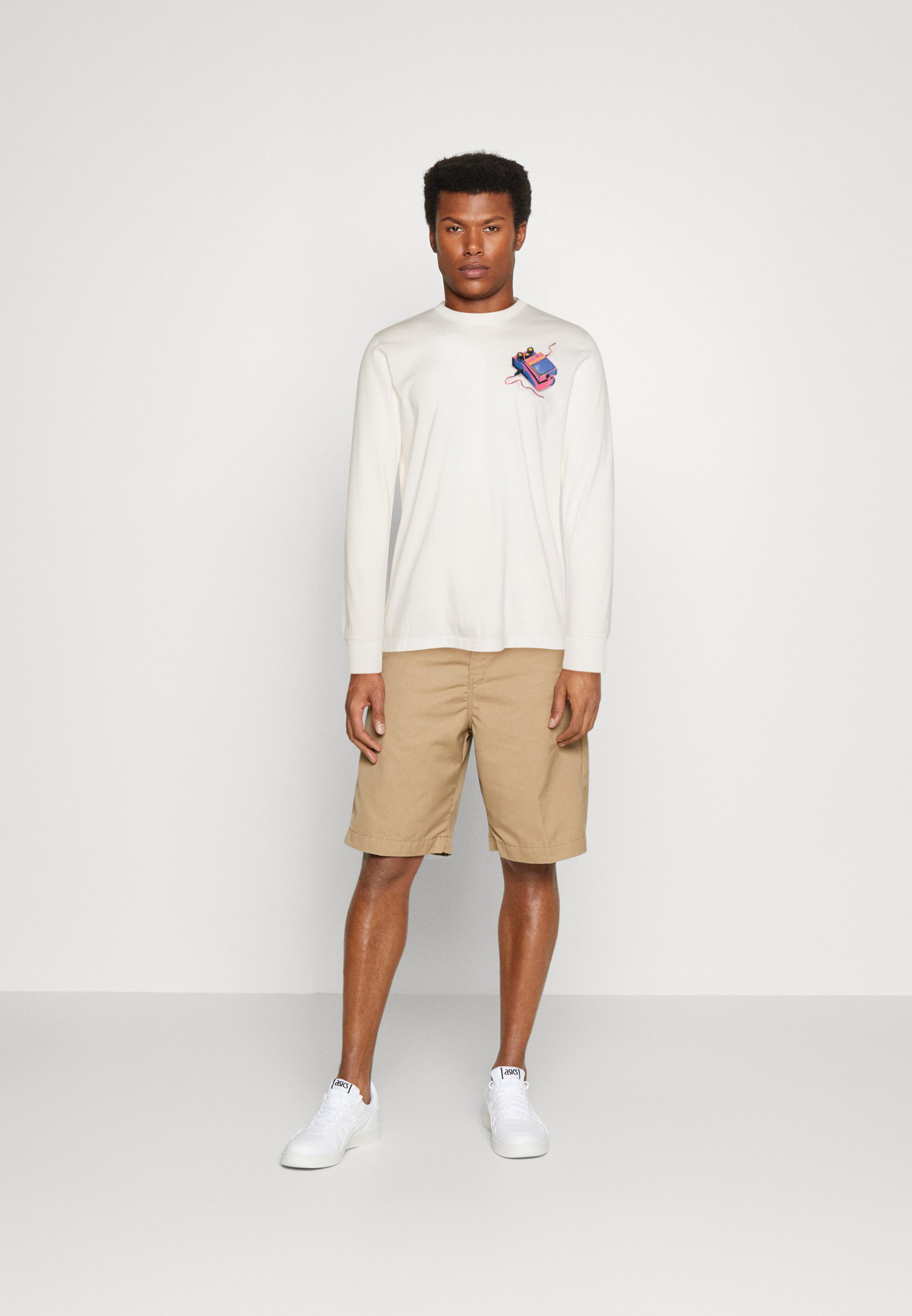 Scotch & Soda REGULAR FIT ARTWORK LONG SLEEVE - Long sleeved top - off white/off-white