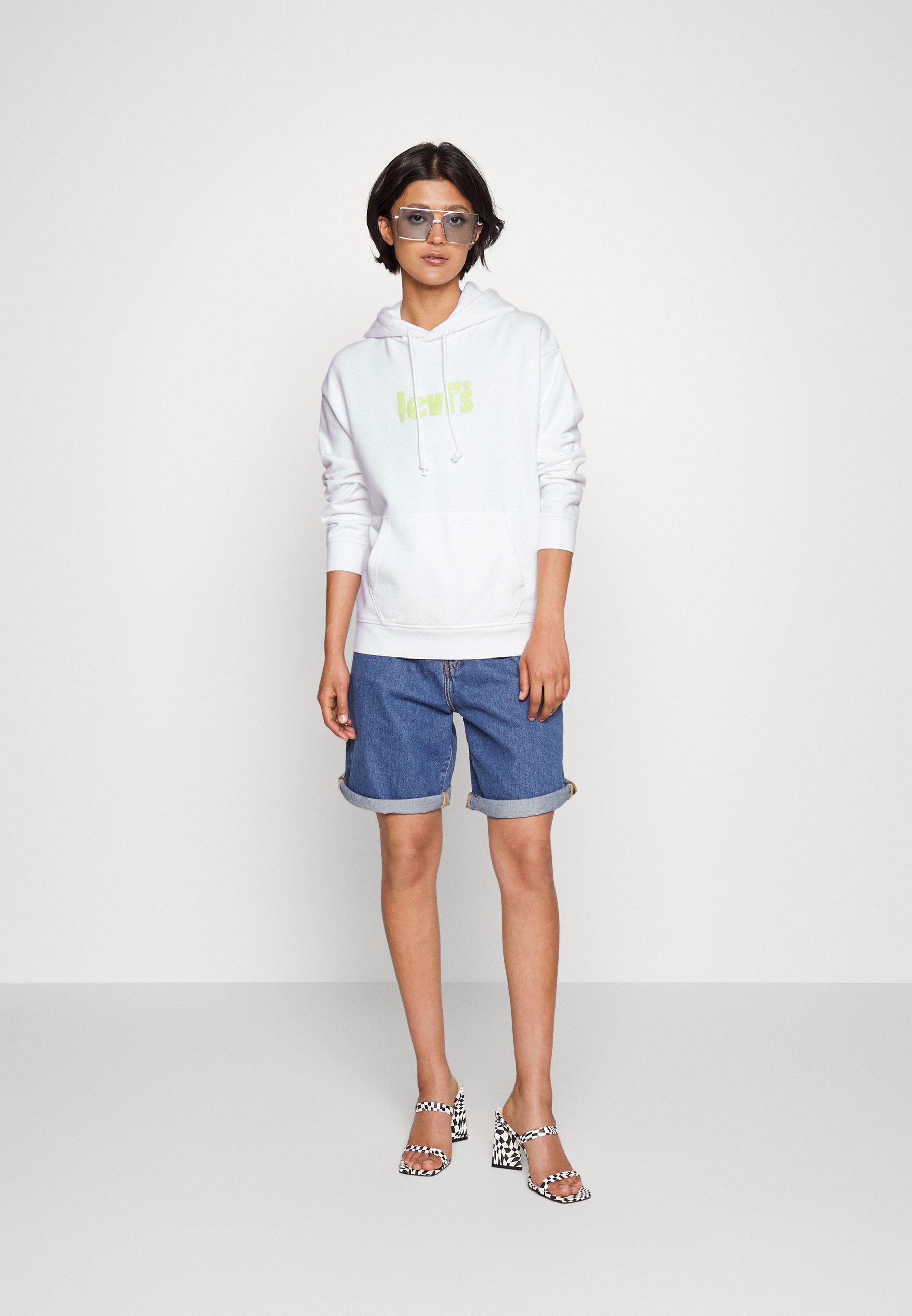 Levi's® GRAPHIC STANDARD HOODIE - Hoodie - bright white/white
