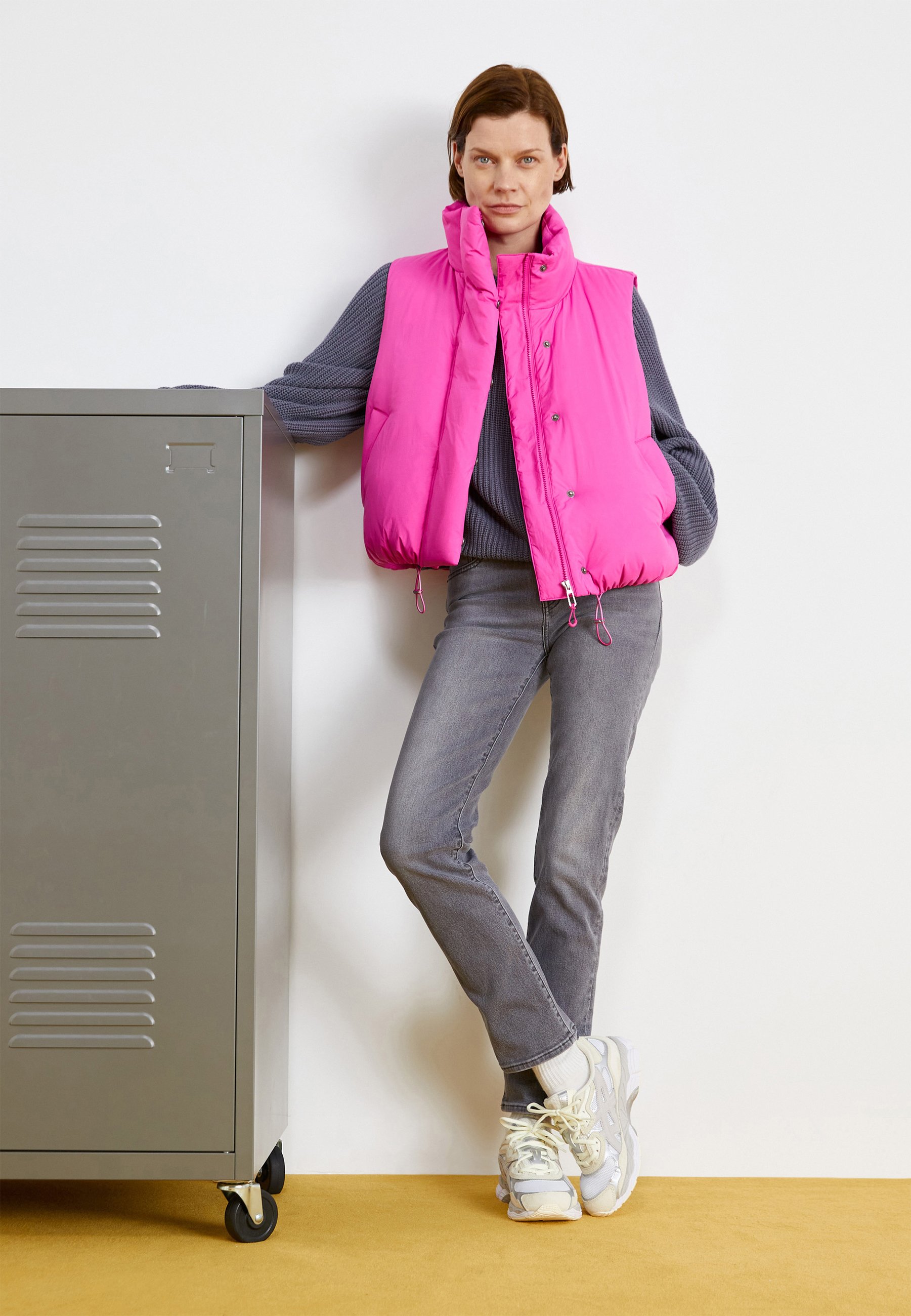 Levi's® PILLOW BUBBLE VEST - Waistcoat - rose violet/pink