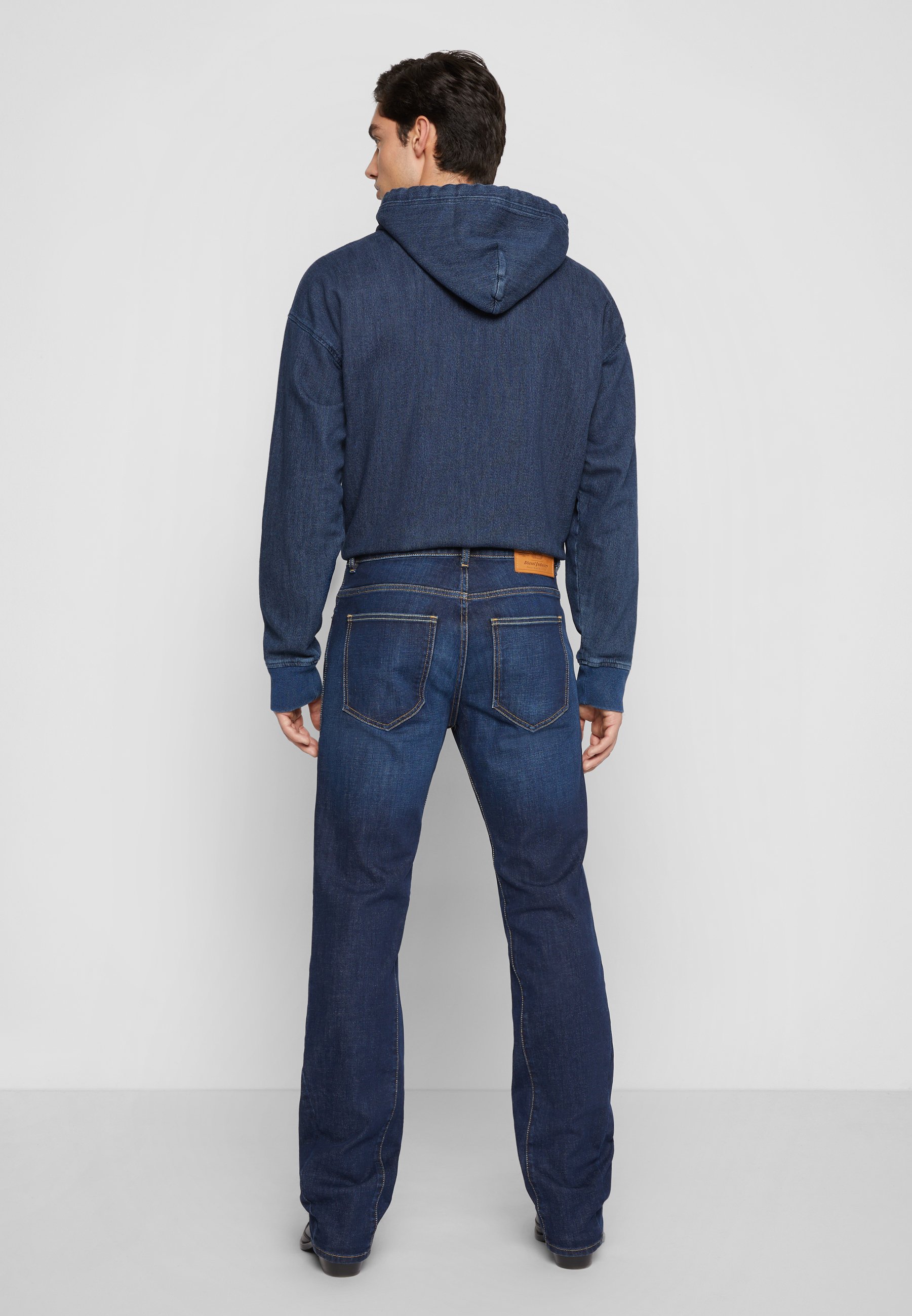 Diesel 2021 DIESEL LIBRARY - Bootcut jeans - 09b90 01/dark-blue denim