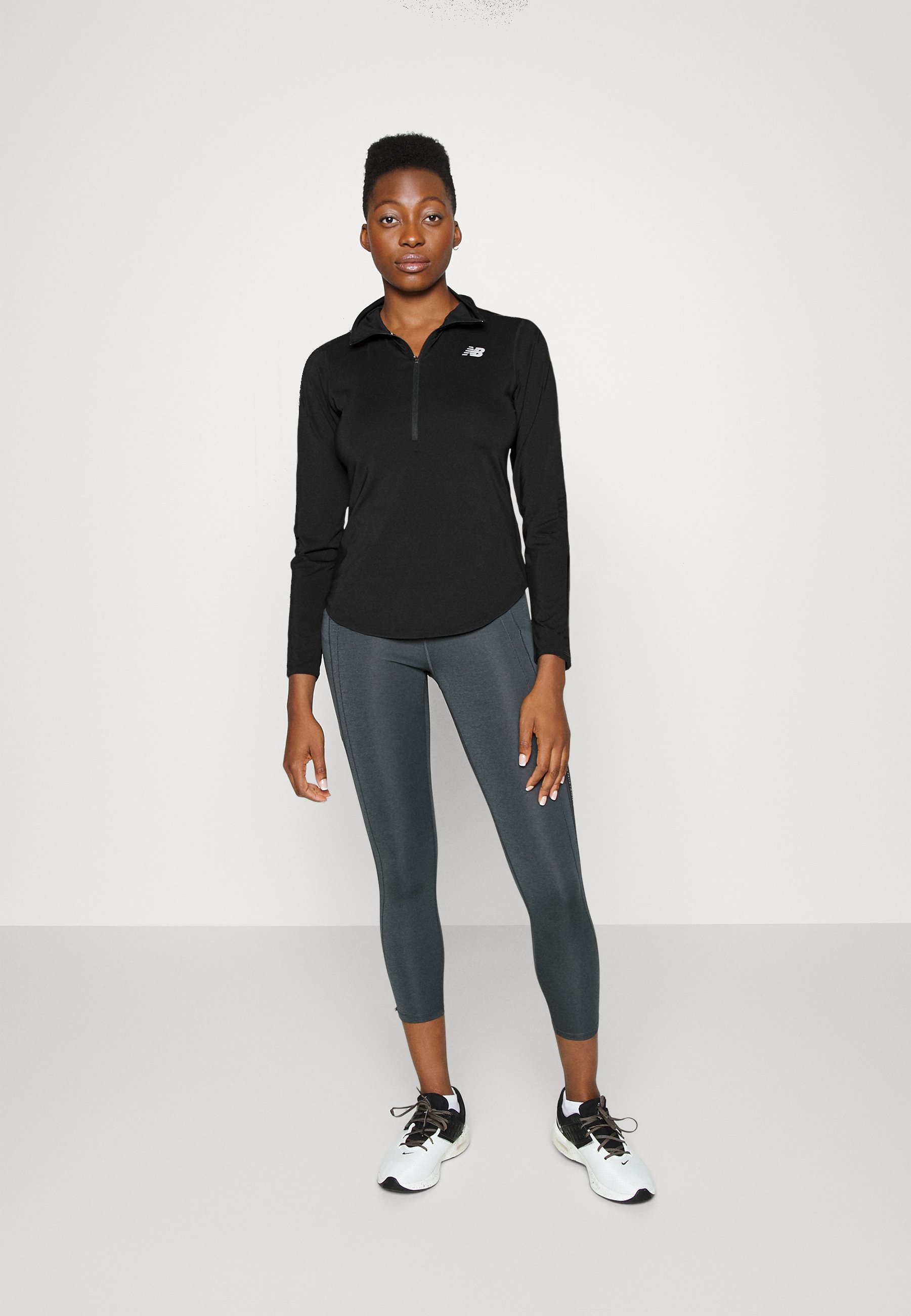 NB ACCELERATE HALF ZIP - Long sleeved top - black