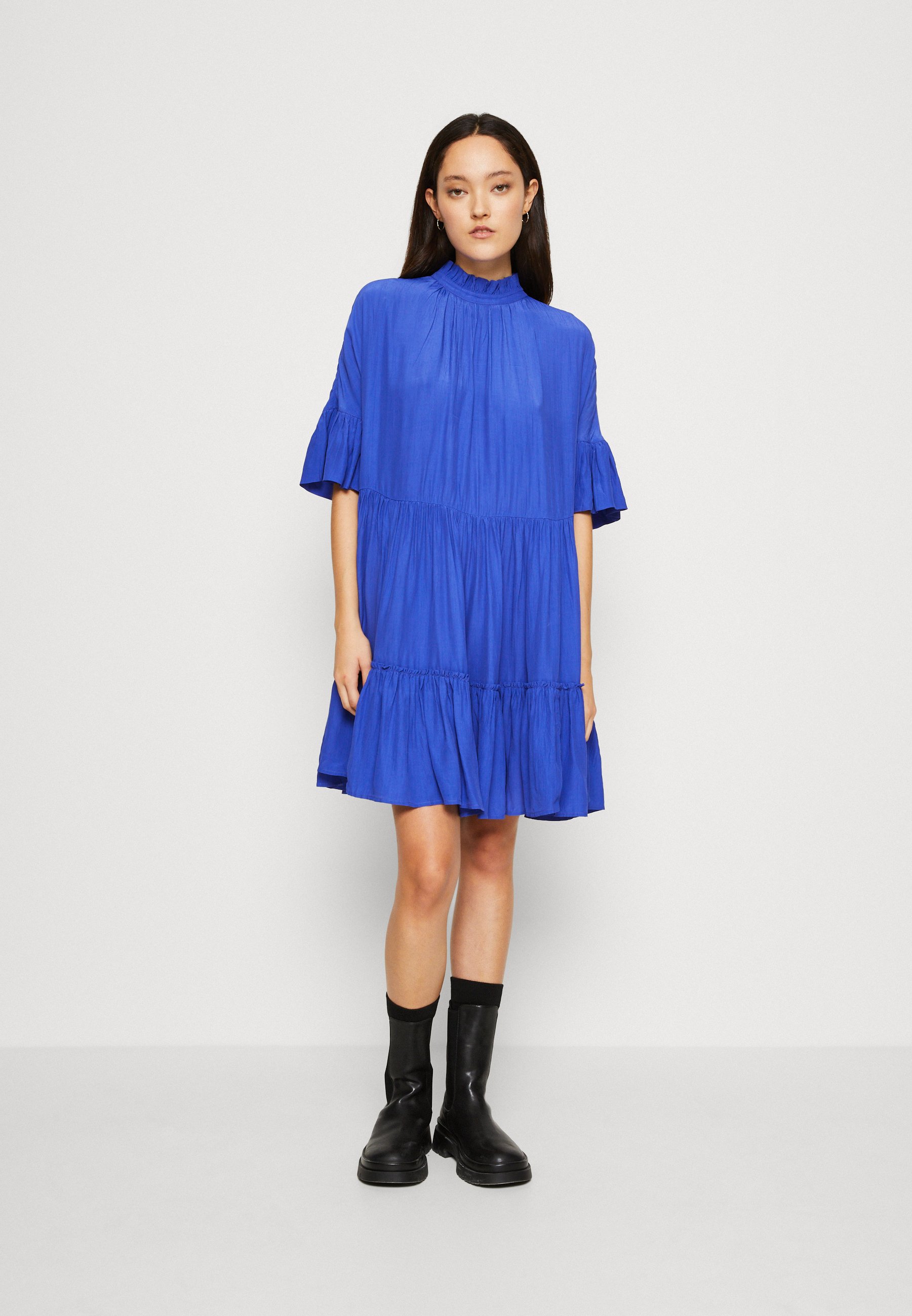 Scotch & Soda SHORT DRESS WITH RUFFLE SLEEVE DETAIL - Day dress - bright blue/blue