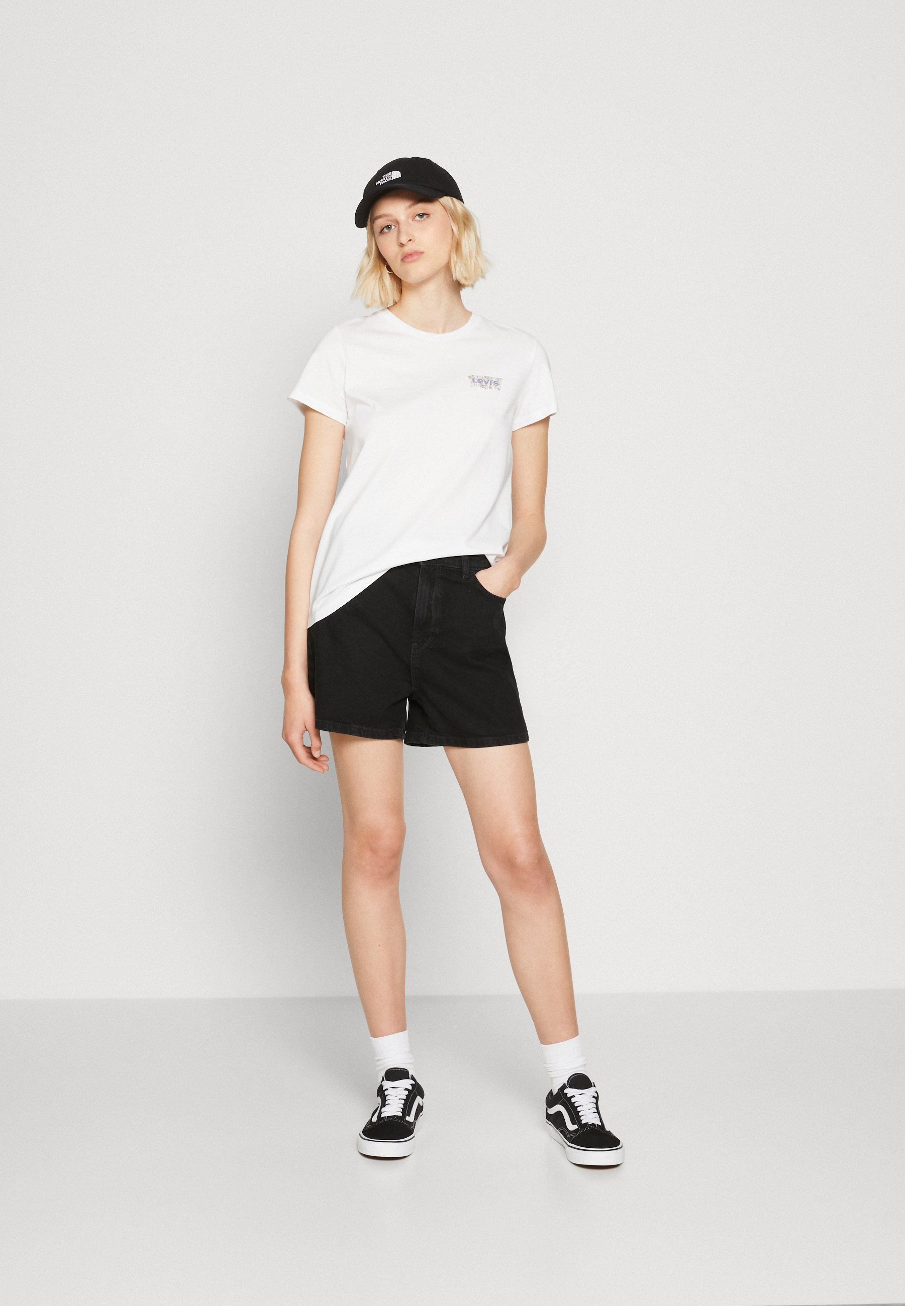 Levi's® THE PERFECT TEE - Print T-shirt - white