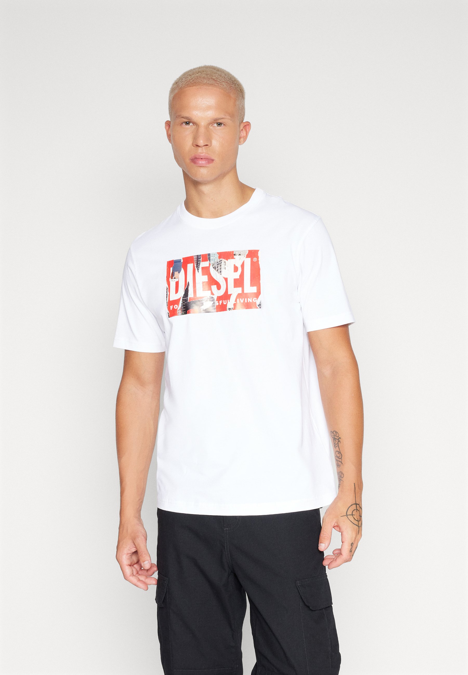 Diesel JUST RUNWAY GENDERLESS UNISEX - Print T-shirt - white