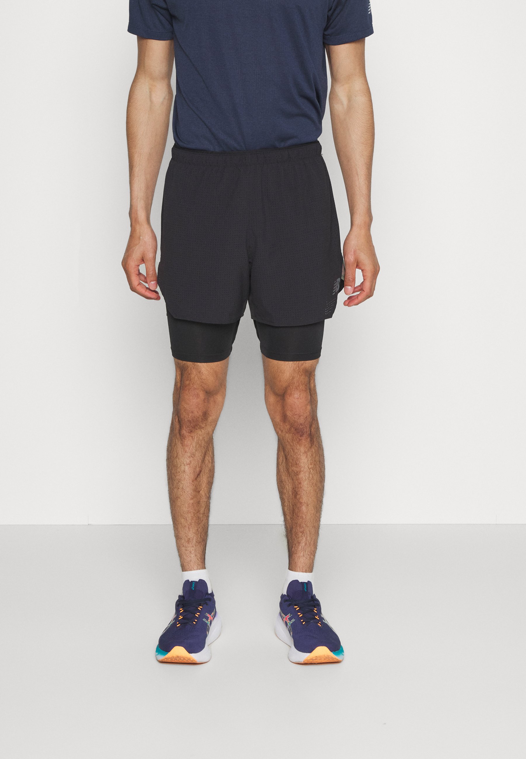 NB Q SPEED SHORT - Sports shorts - black