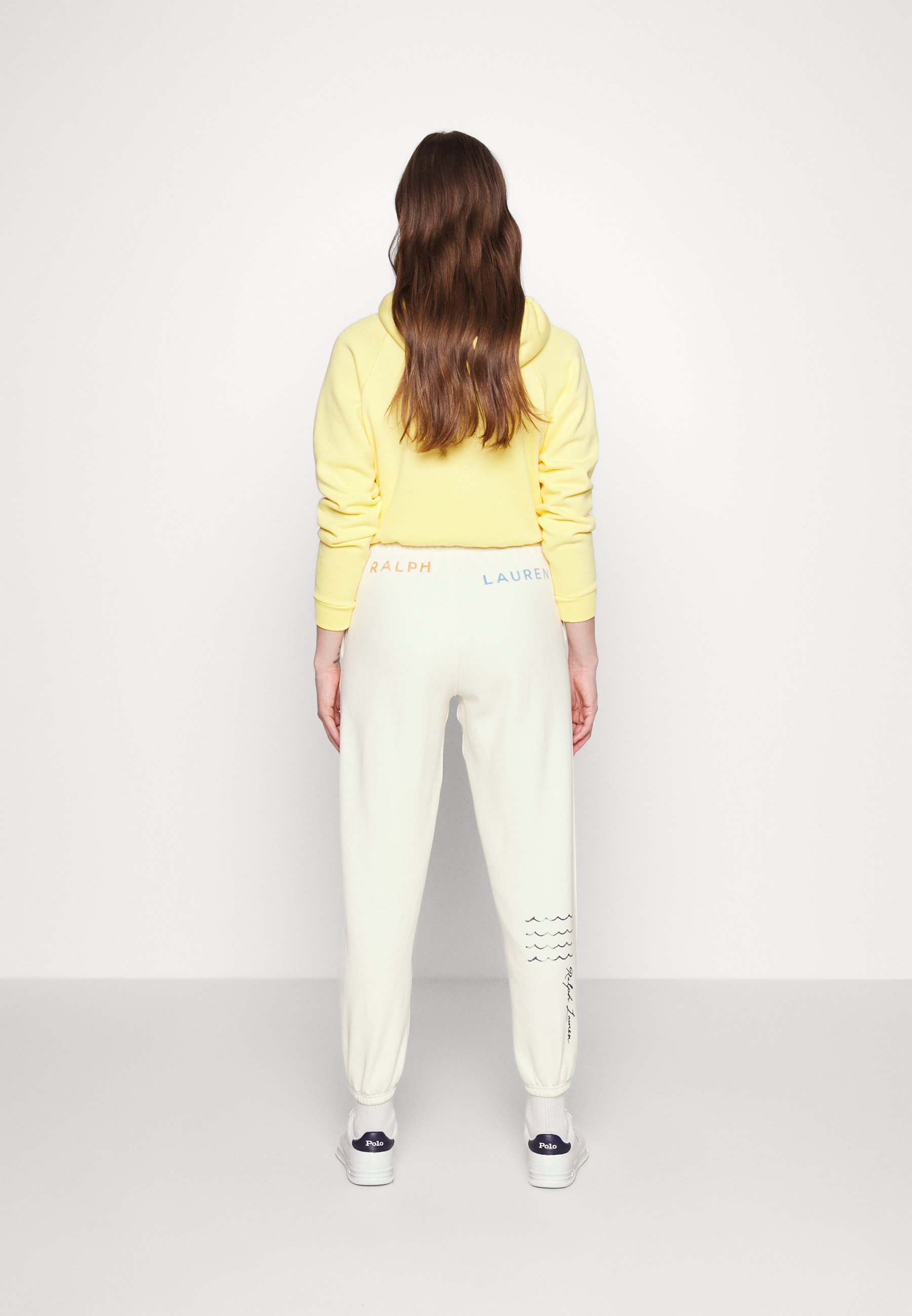 Polo Ralph Lauren WAVES ANKLE ATHLETIC - Tracksuit bottoms - clubhouse cream/off-white