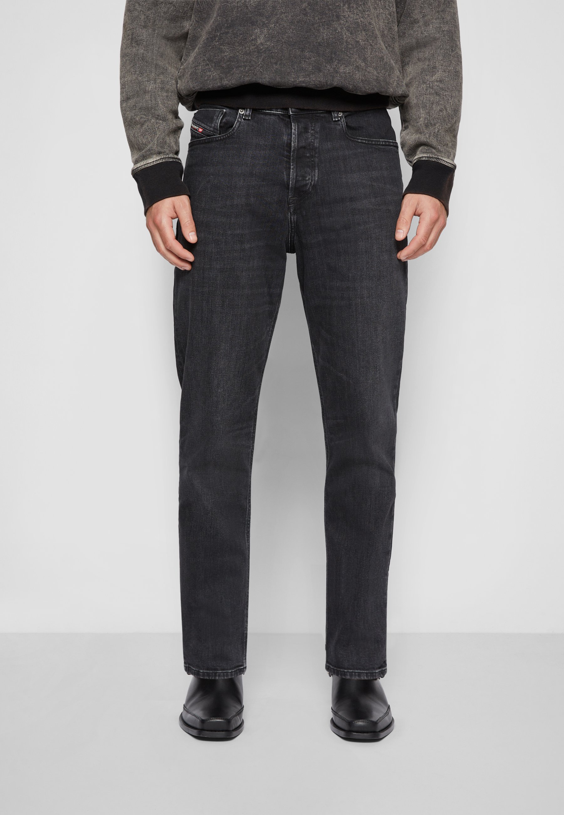 Diesel 2005 D-FINING - Jeans Tapered Fit - 09b83 02/black denim