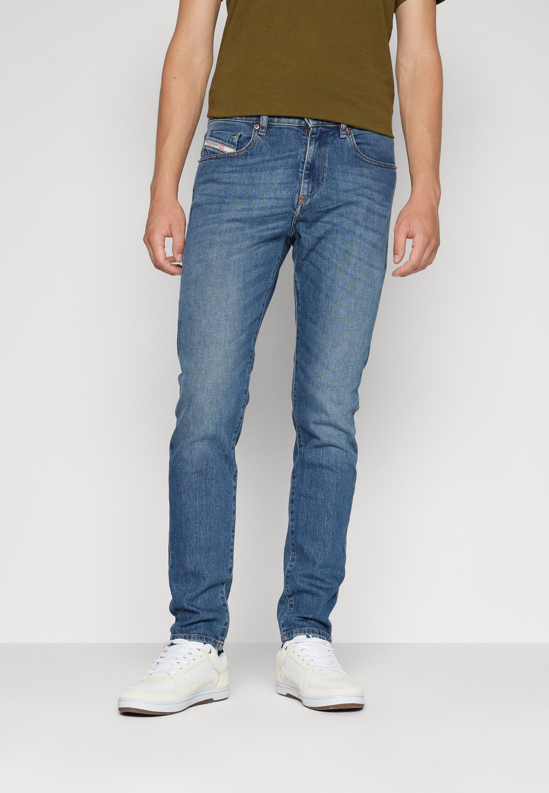 Diesel D-STRUKT - Slim fit jeans - 808N/blue denim