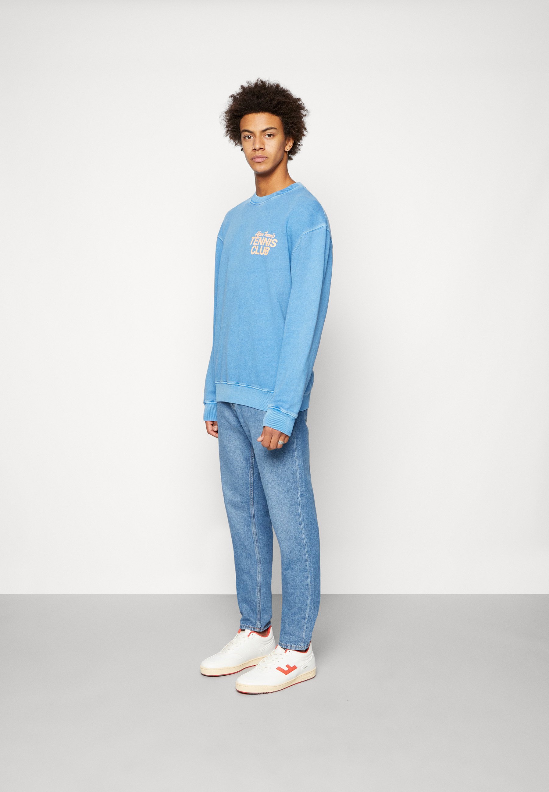 Scotch & Soda GARMENT DYE SLOGAN ARTWORK CREW - Sweatshirt - riviera blue/blue