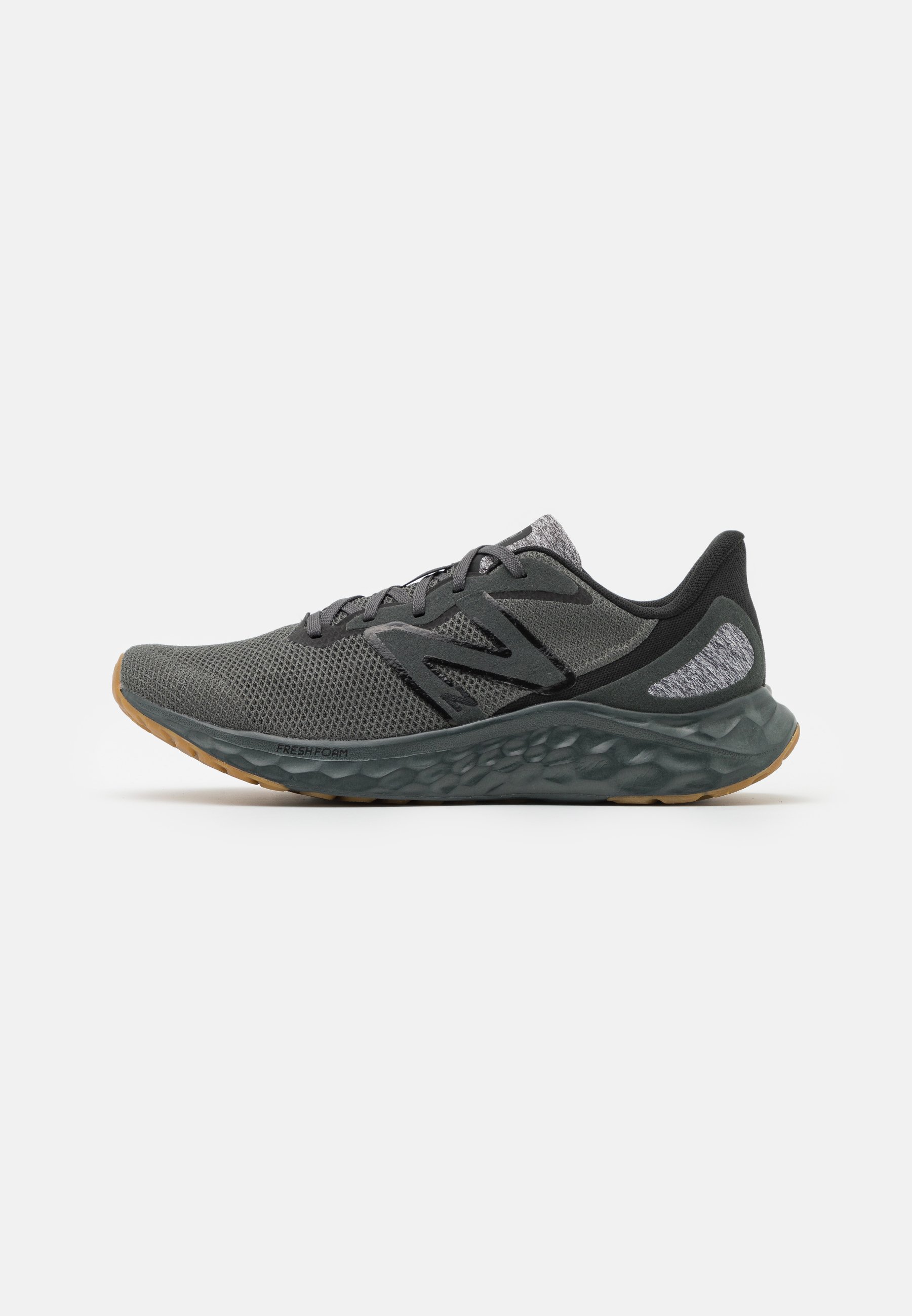 NB FRESH FOAM ARISHI V4 - Neutral running shoes - black/black