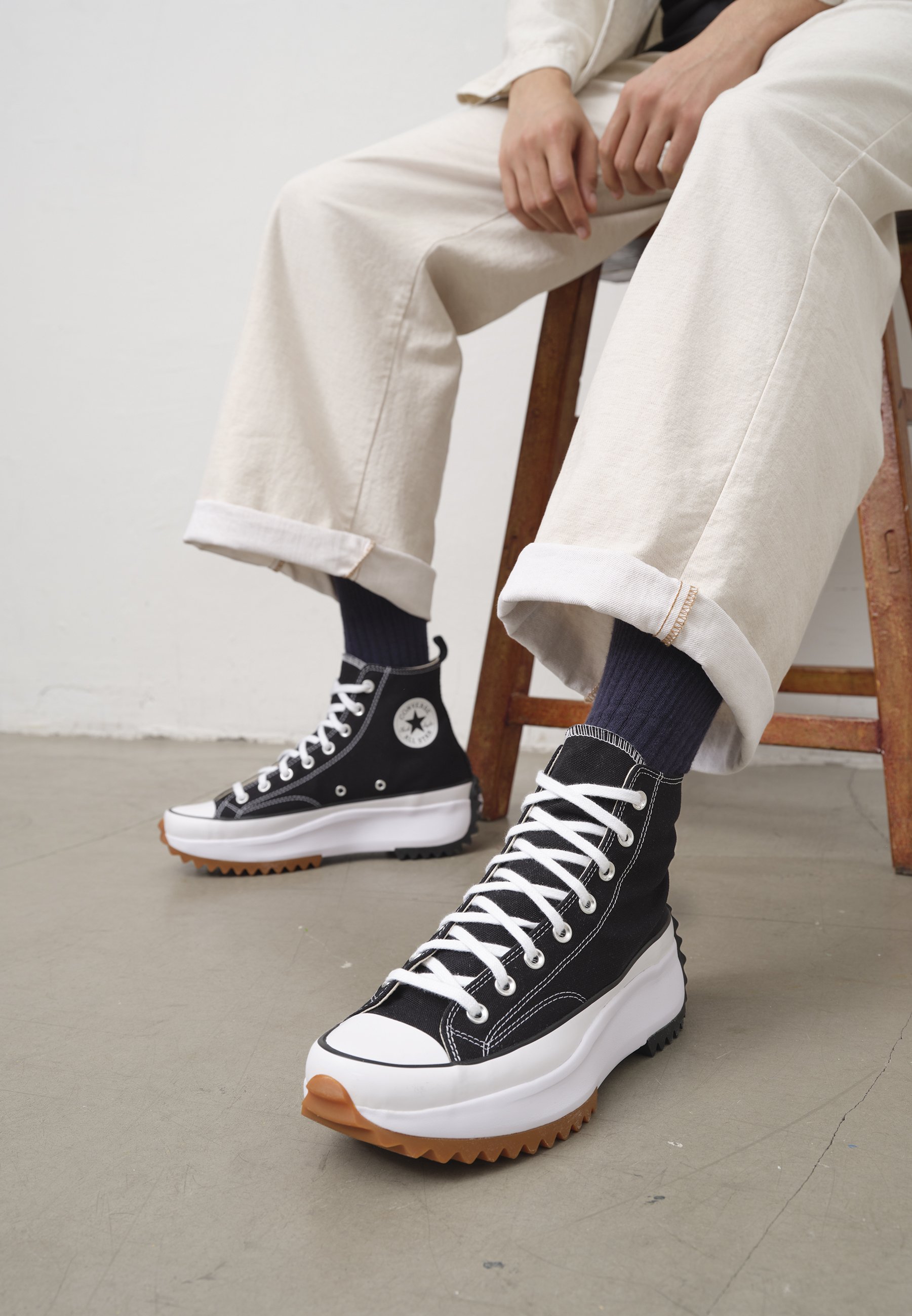 Converse RUN STAR HIKE - High-top trainers - black/white/gum/black
