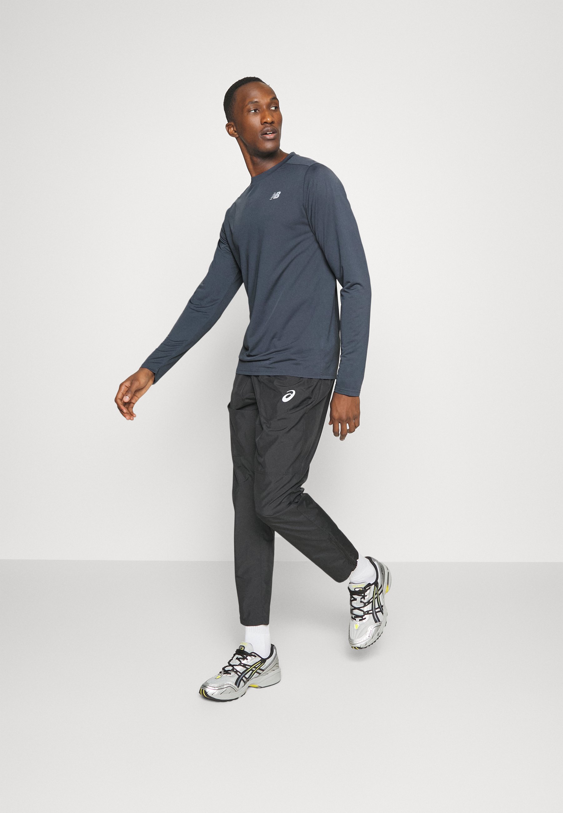 NB CORE RUN LONG SLEEVE - Long sleeved top - thunder/blue