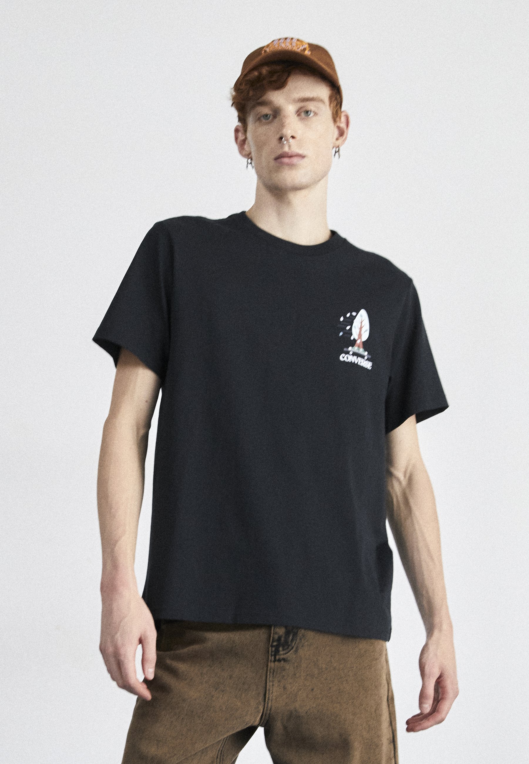 Converse SCENERY GRAPHIC TEE UNISEX - Print T-shirt - black