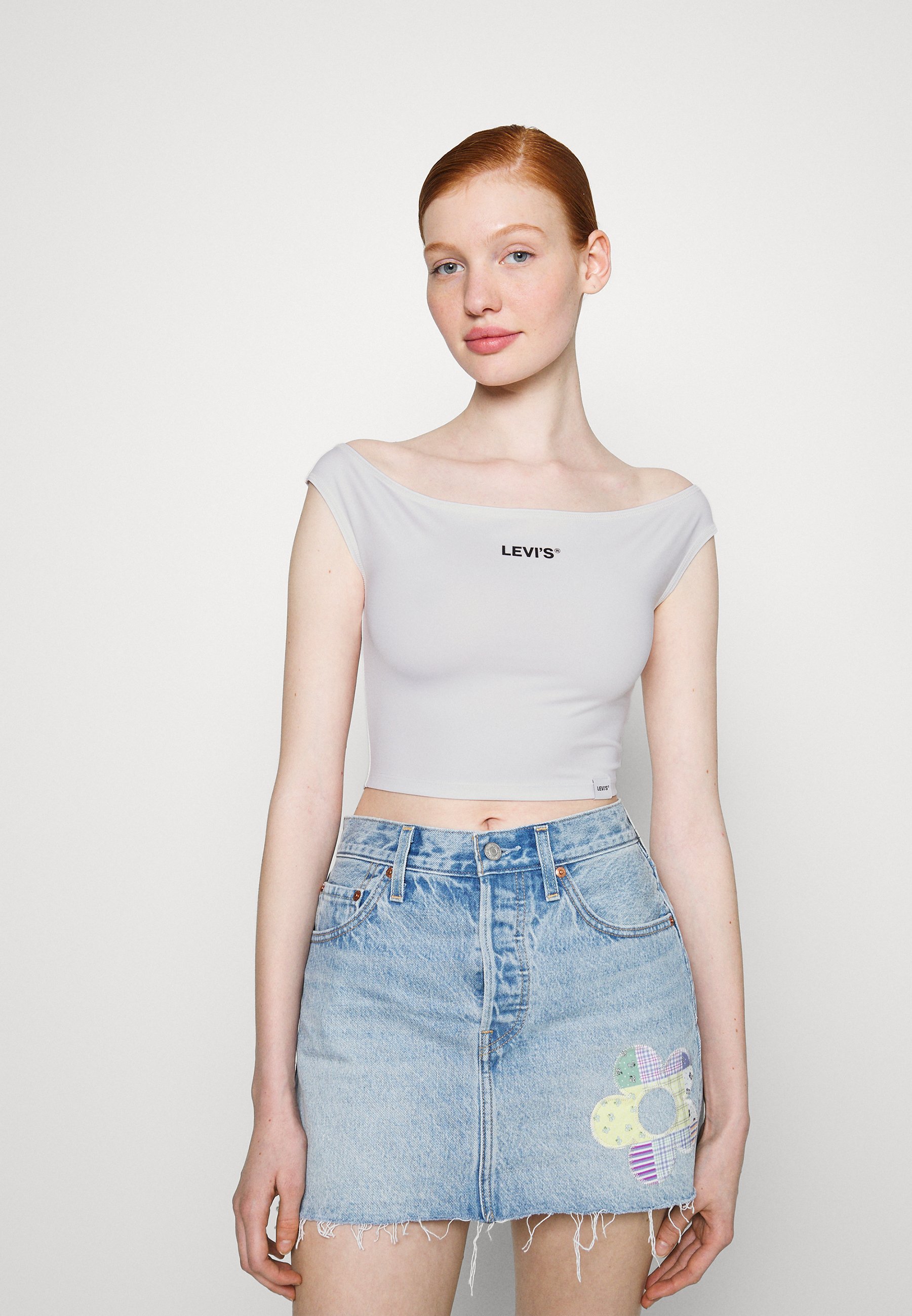 Levi's® GRAPHIC BARDOT TANK - Print T-shirt - neutrals/white