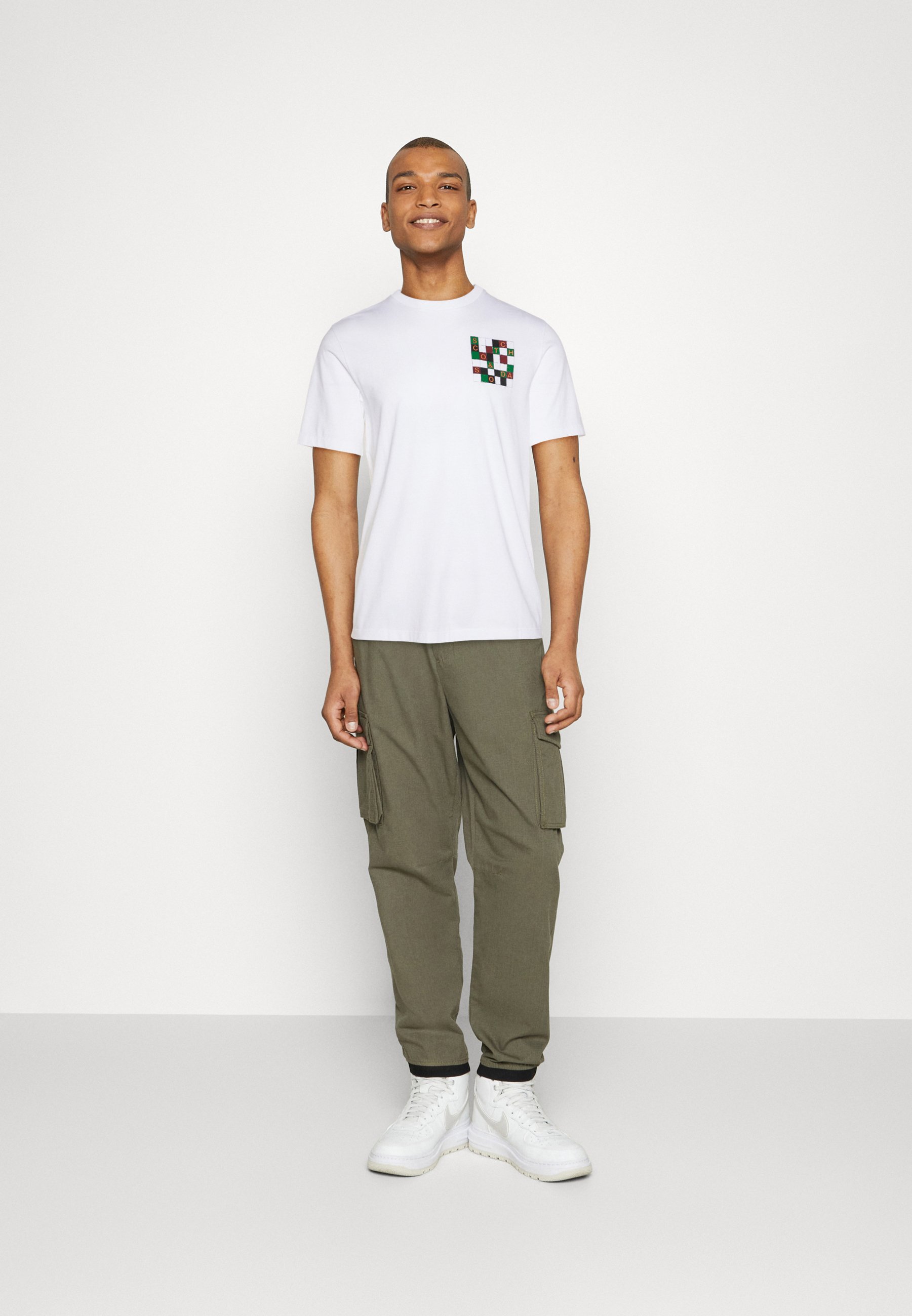 Scotch & Soda REGULAR FIT ARTWORK - Print T-shirt - white