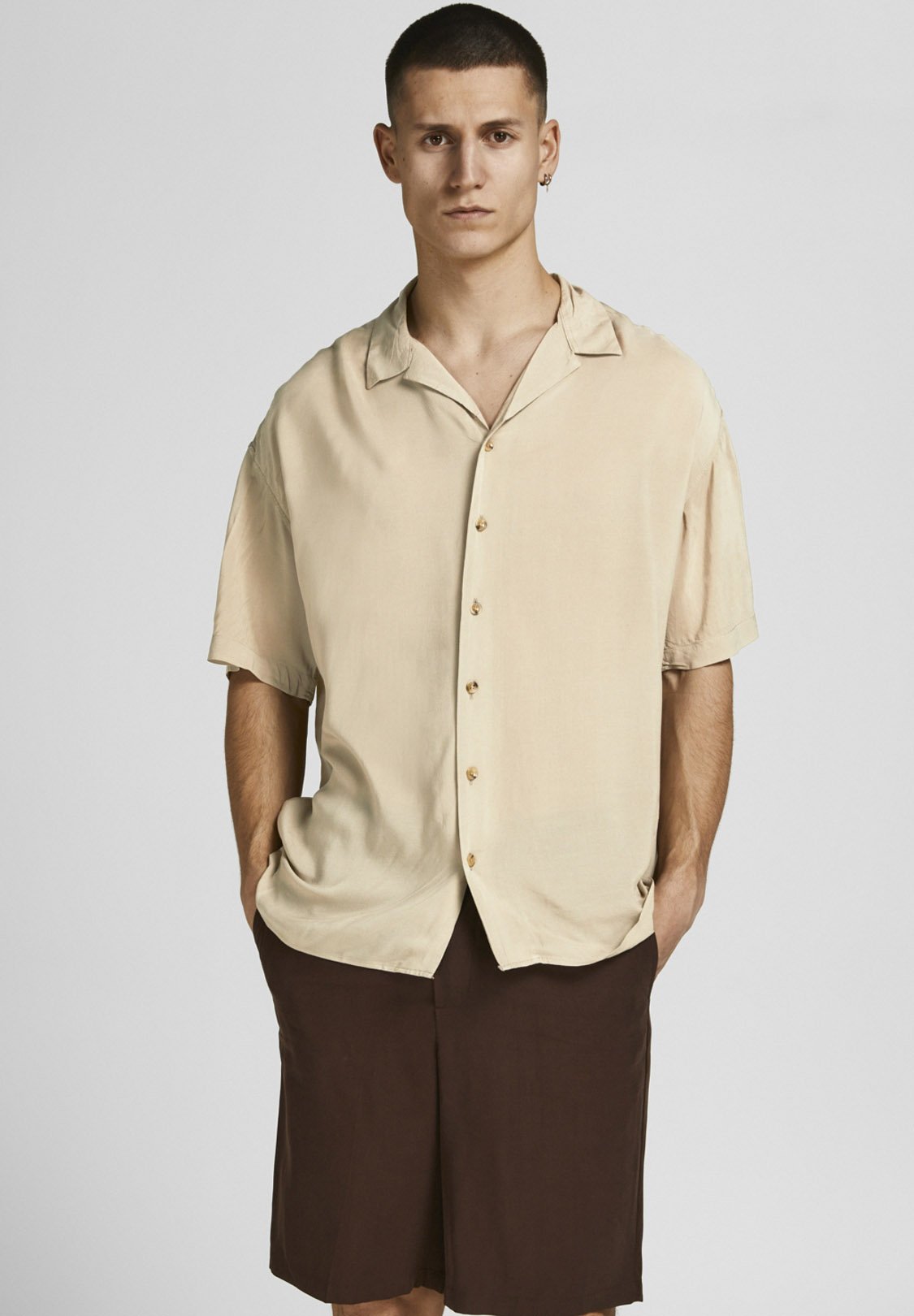 Jack &Jones JWHTROPIC RESORT SS RELAX  - Shirt - crockery/beige