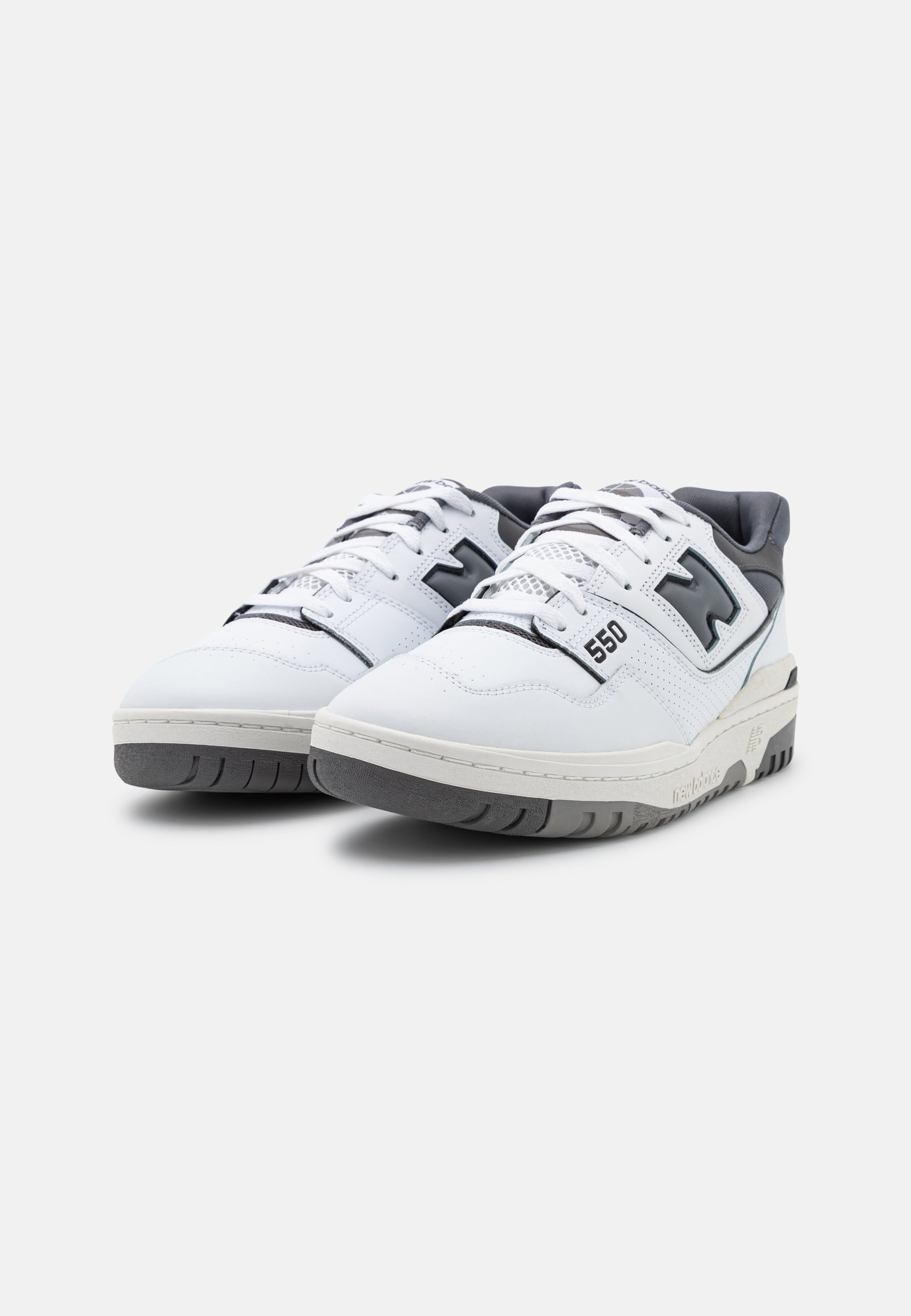 NB BB550 UNISEX - Trainers - white