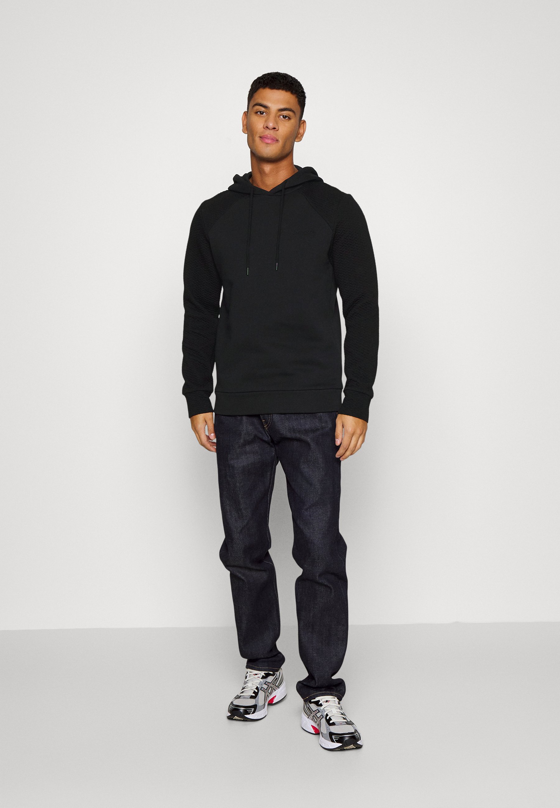 Jack &Jones JCOSTAPLE QUILT HOOD - Hoodie - black
