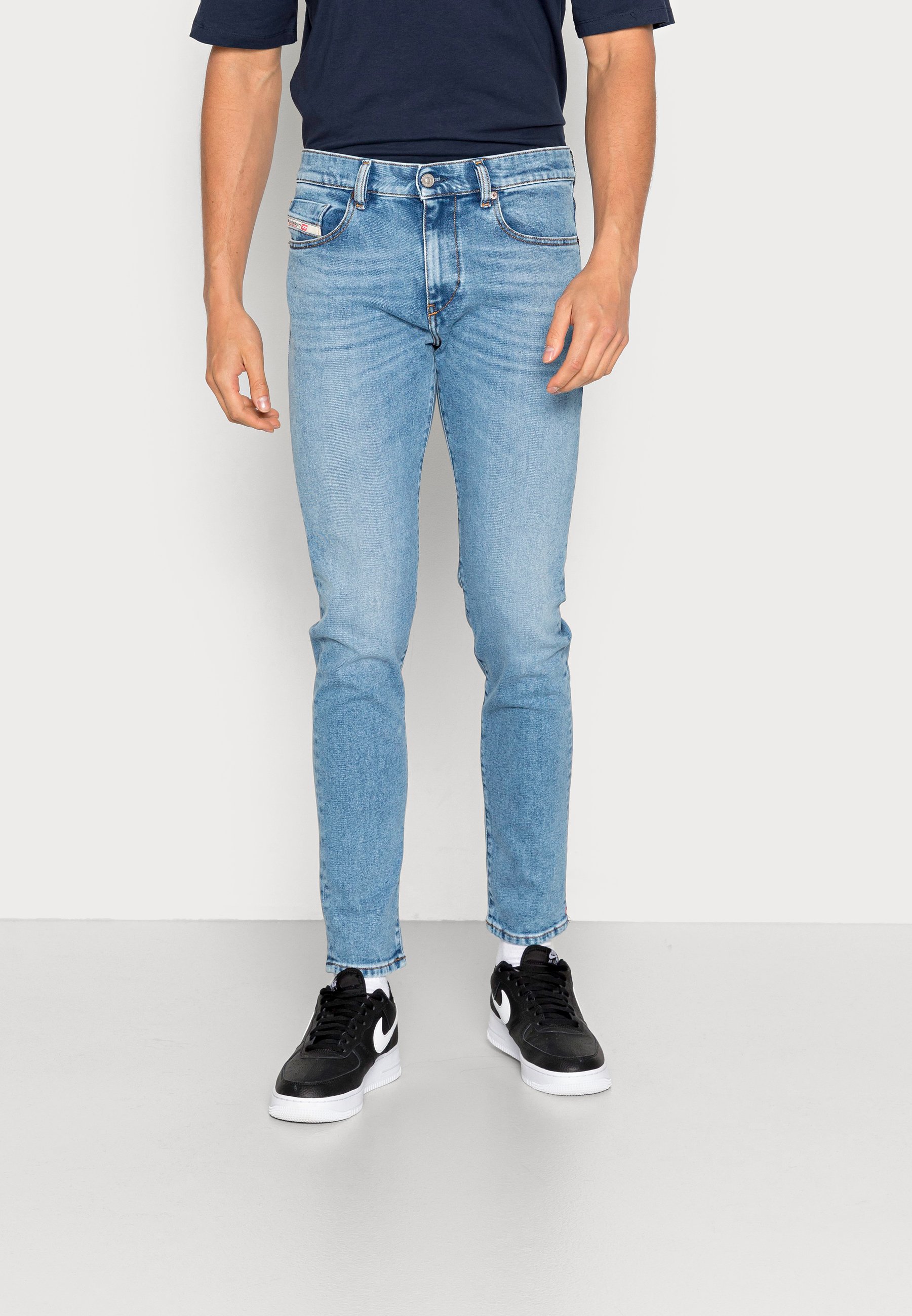Diesel D-STRUKT - Slim fit jeans - medium blue/blue denim