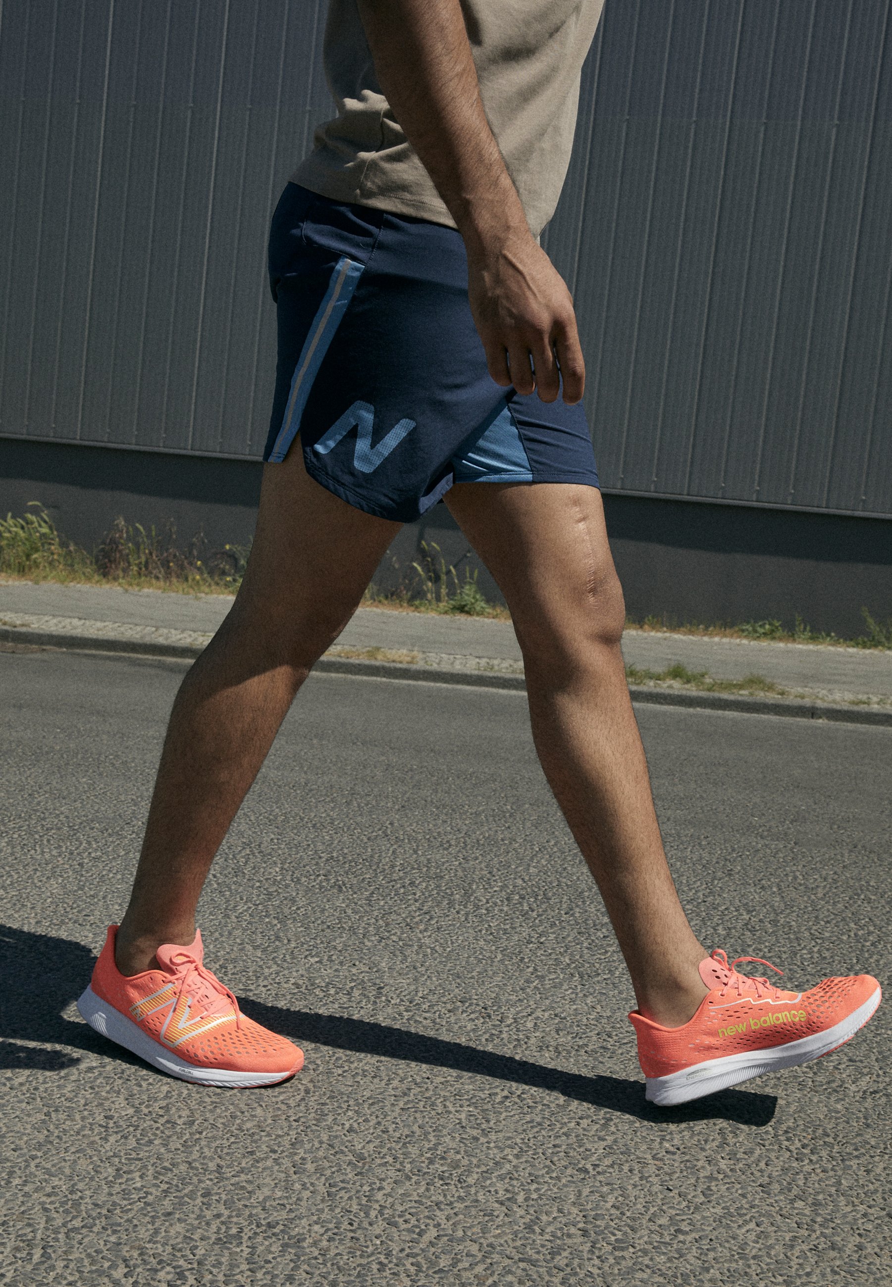NB FUELCELL SUPERCOMP PACER - Walking trainers - neon dragonfly/copper