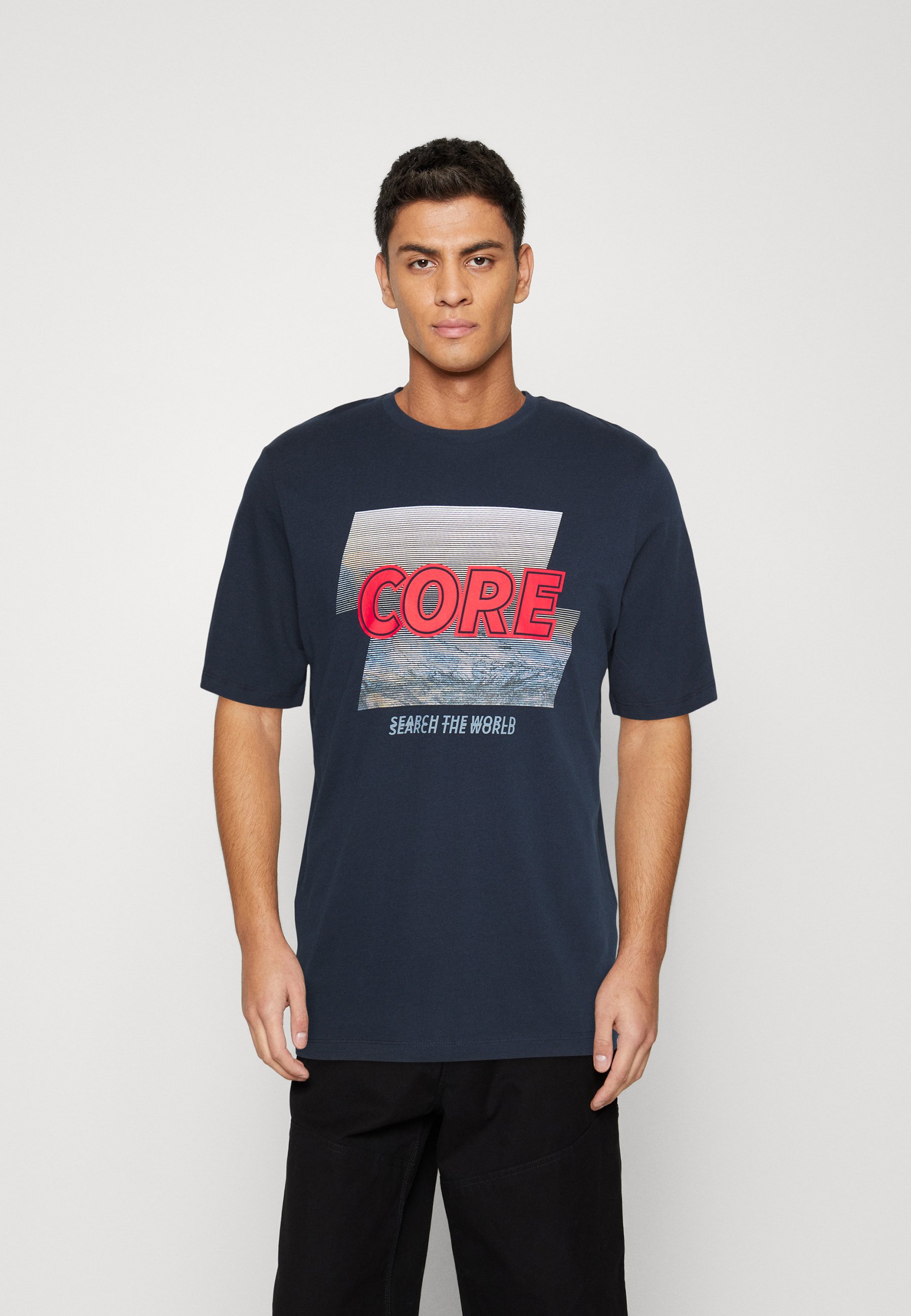 Jack &Jones JCOBOOSTER TEE CREW NECK - Print T-shirt - navy blazer/dark blue