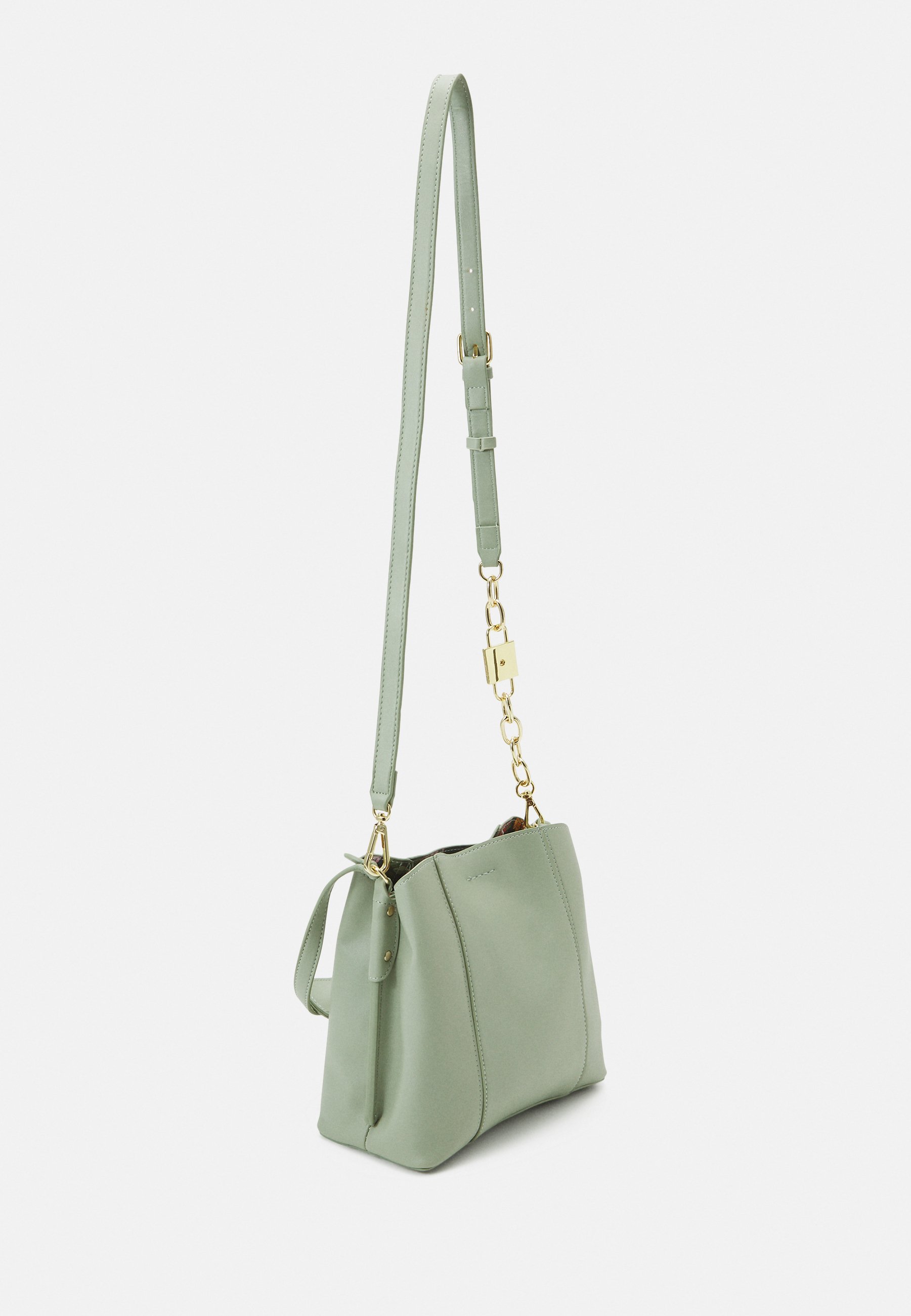 Steve Madden Handbag - jade/green