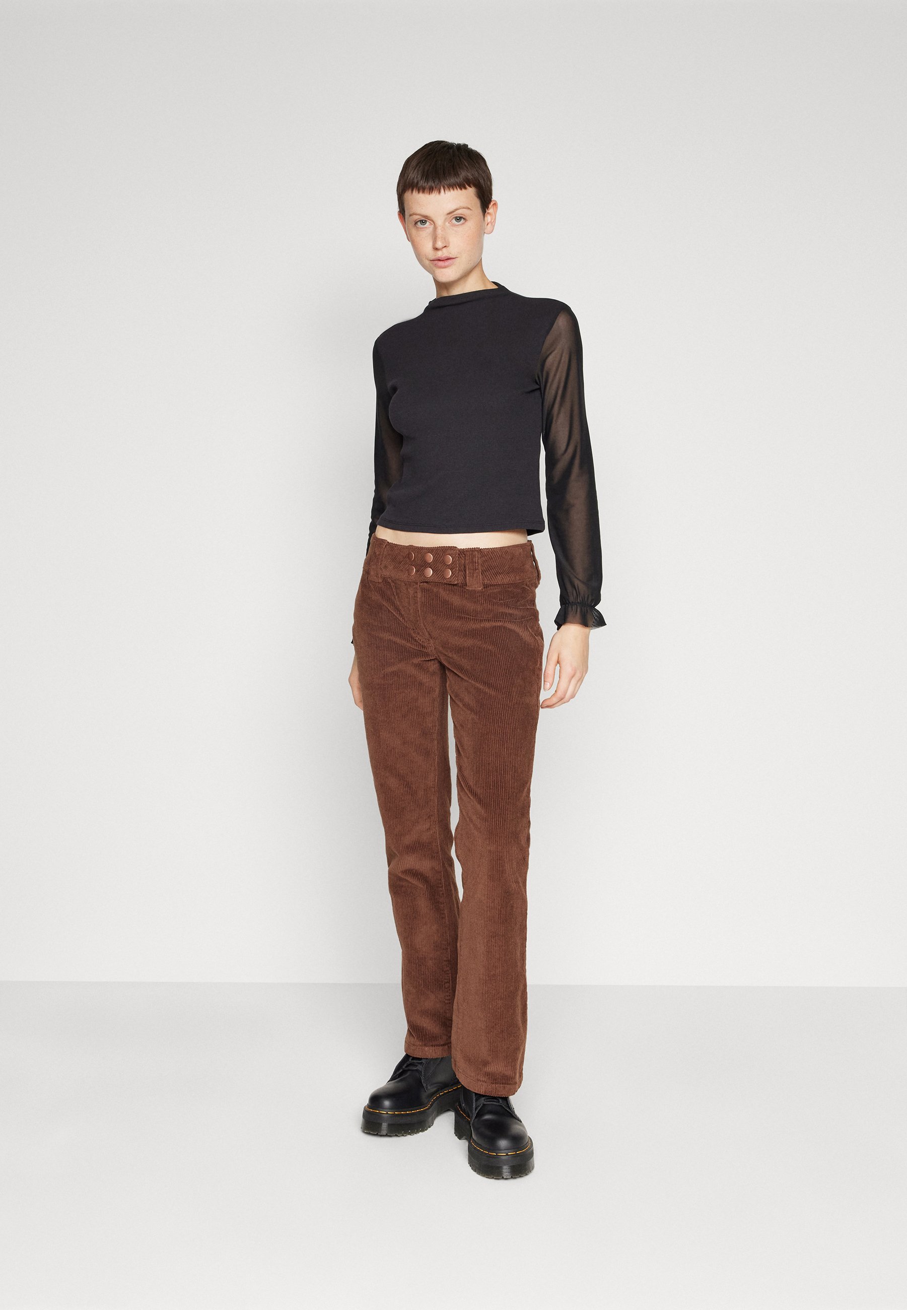 ONLY ONLVEGA - Long sleeved top - black