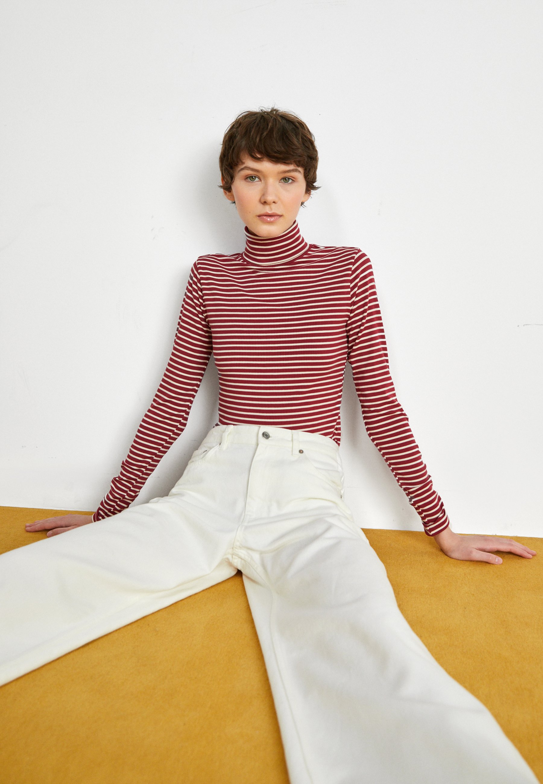 Levi's® RUCHED TURTLENECK - Long sleeved top - dill syrah/multi-coloured
