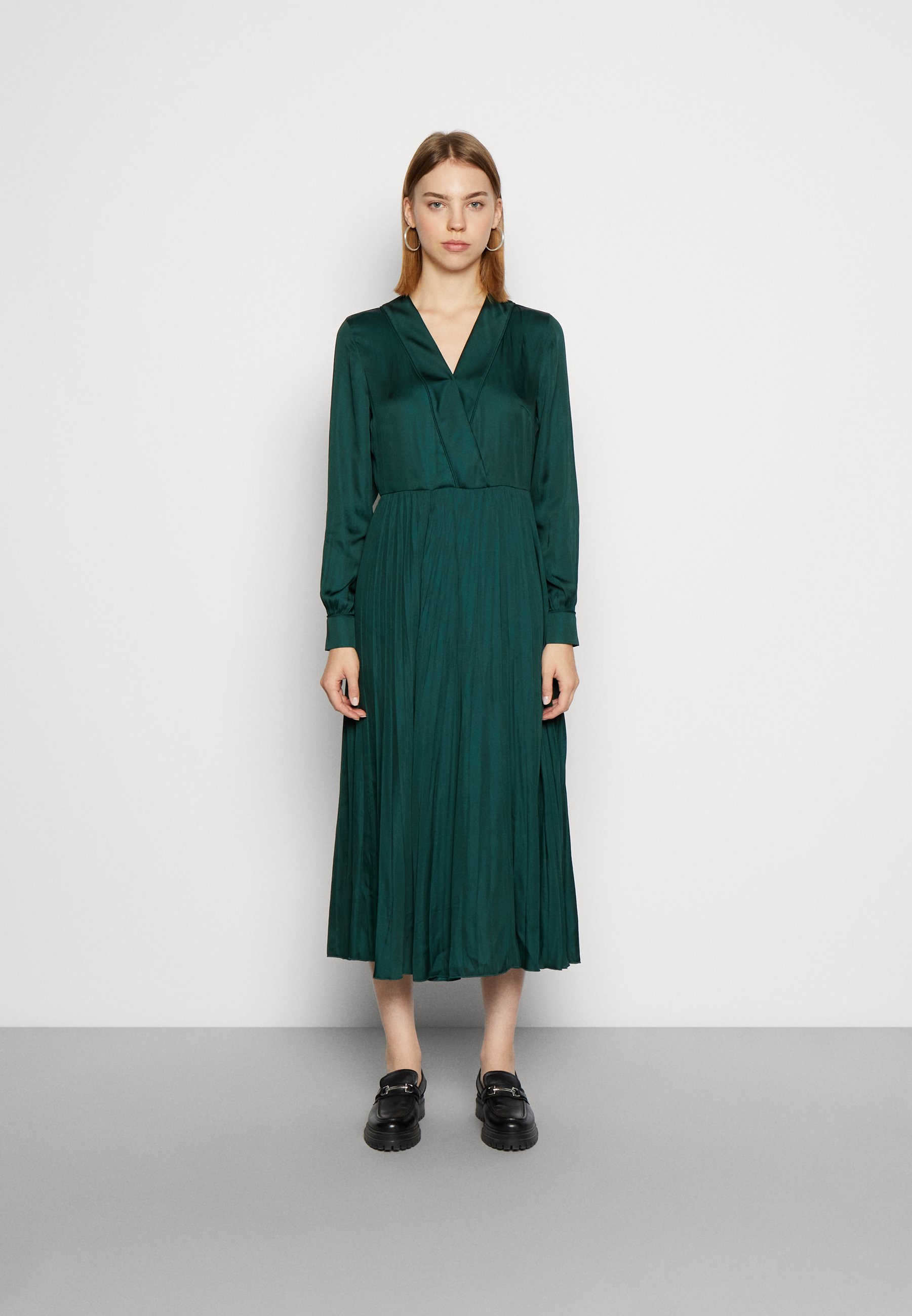Scotch & Soda LONG SLEEVED DRESS - Day dress - green
